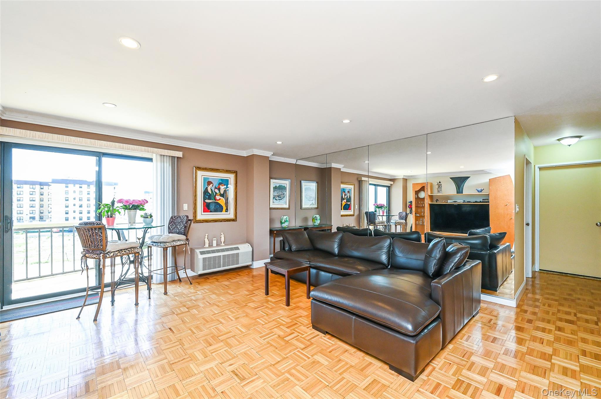 360 Shore Road 4k Property Photo 11