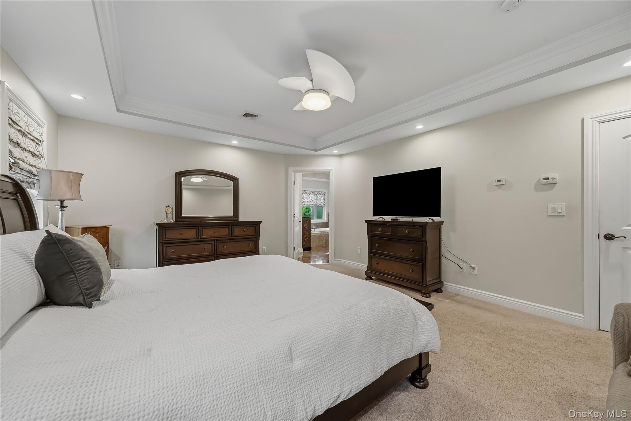 16 Canterbury Lane Property Photo 27