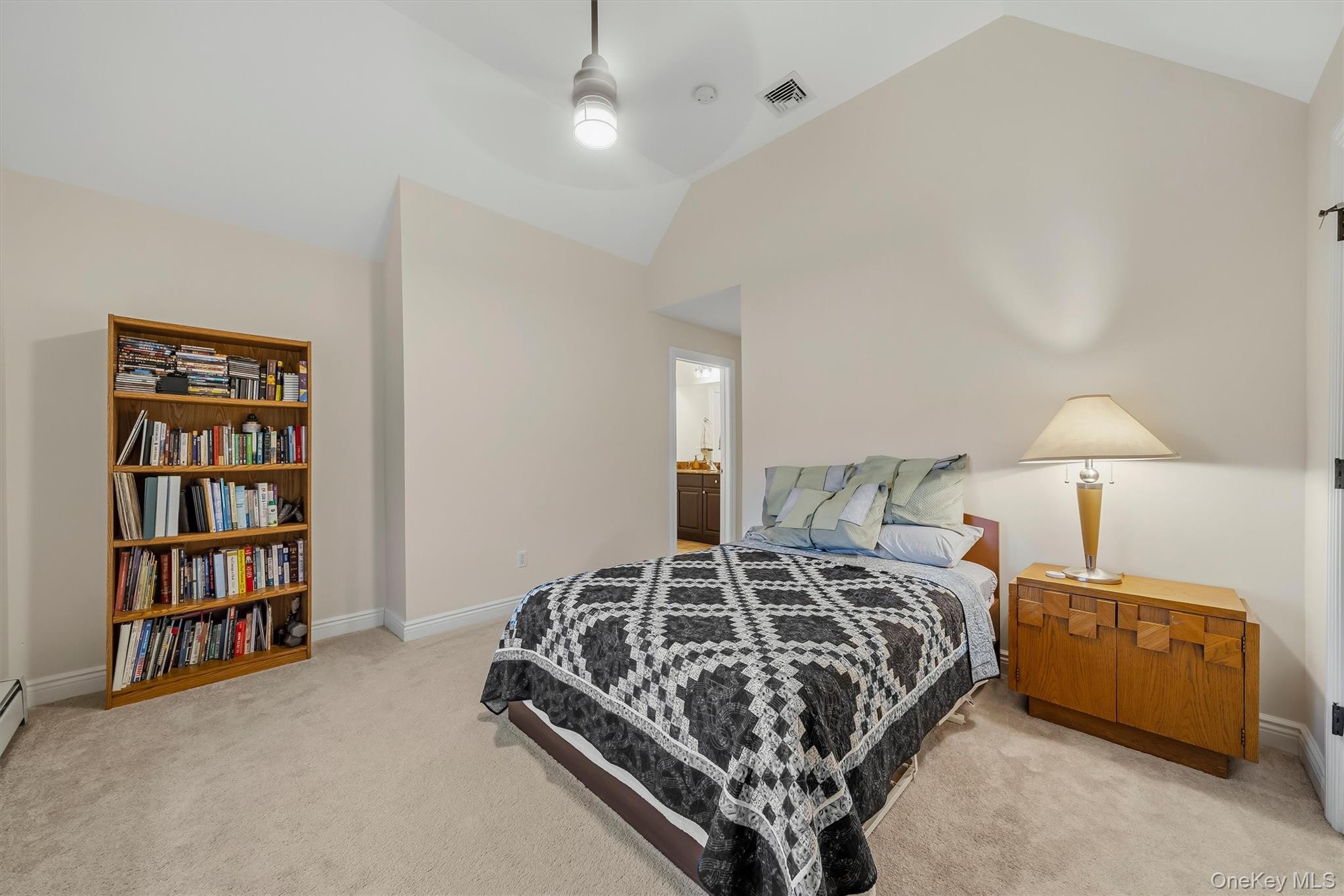 16 Canterbury Lane Property Photo 33