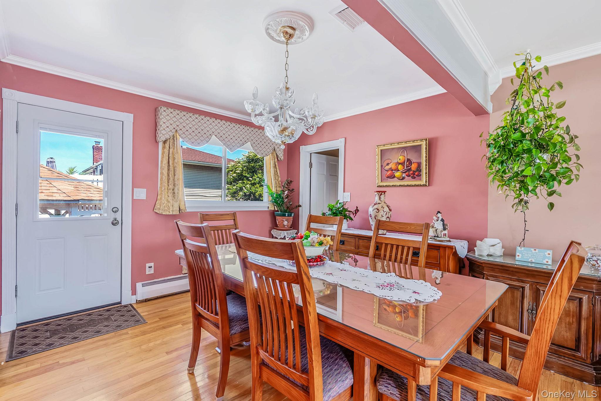 266 Albert Street Property Photo 4
