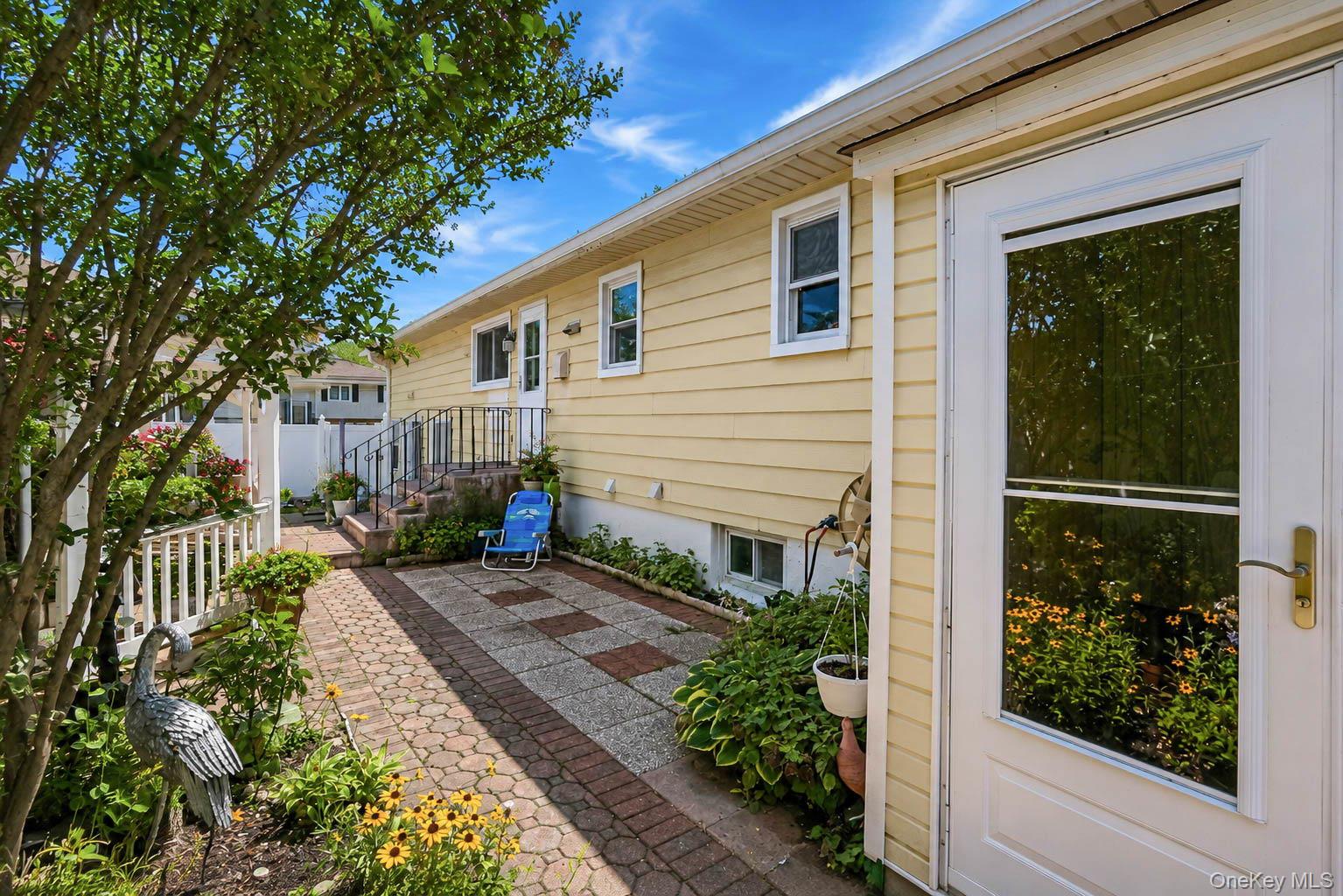 266 Albert Street Property Photo 30