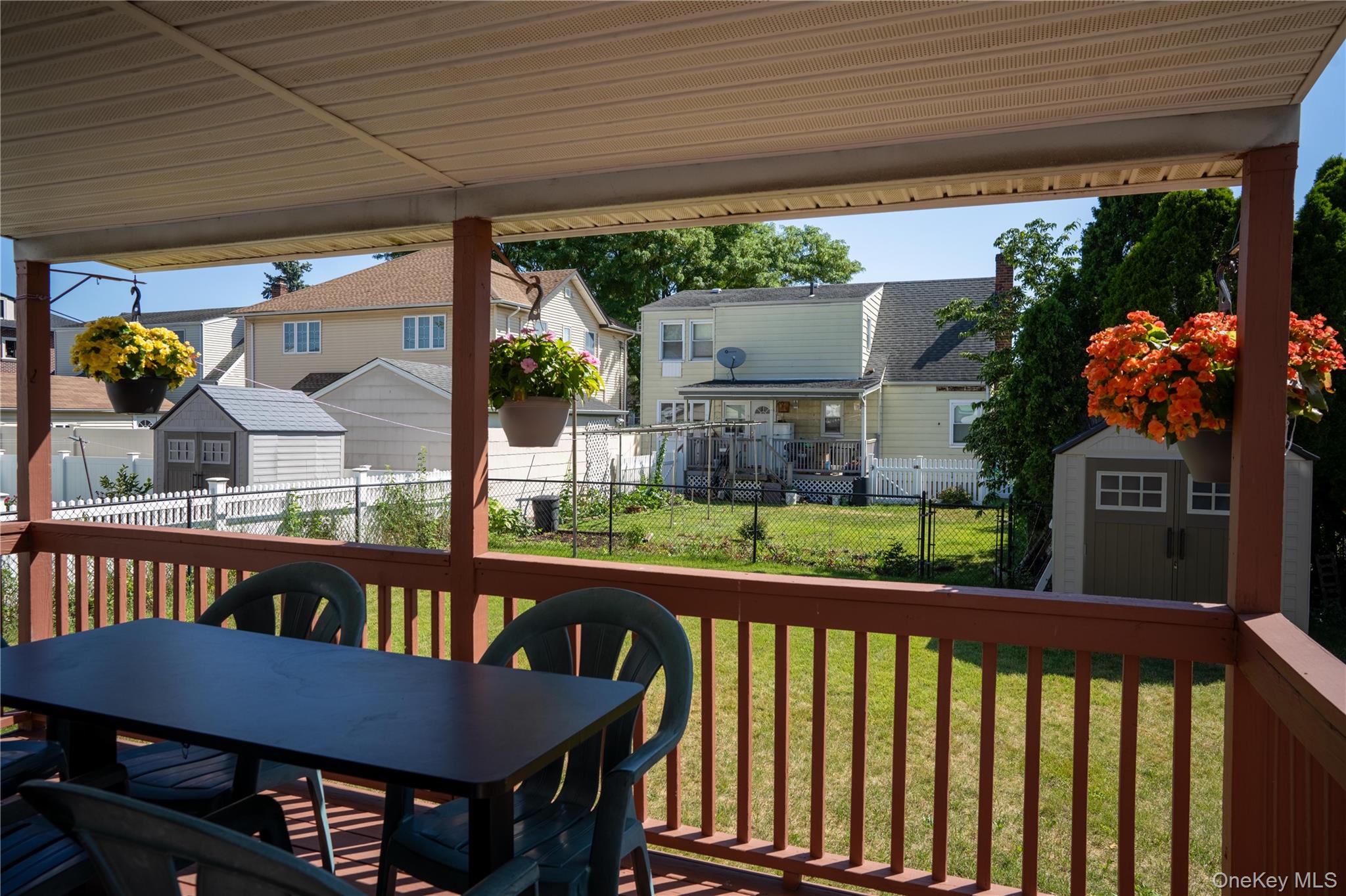 932 Cherry Lane Property Photo 14