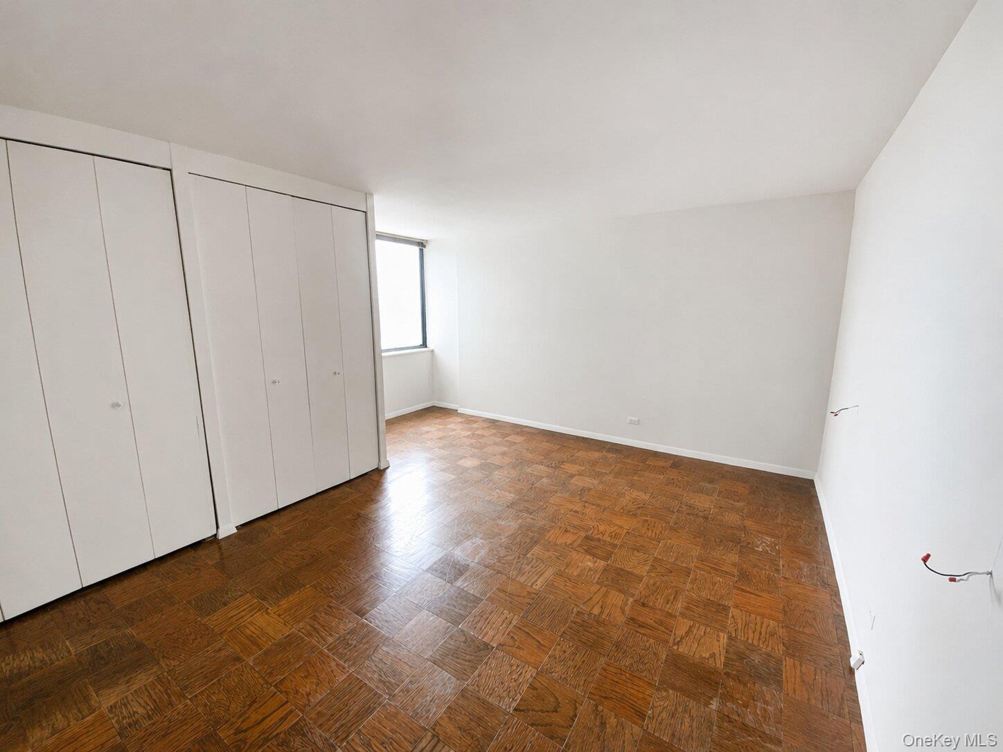 27010 Grand Central Parkway 17a Property Photo 15
