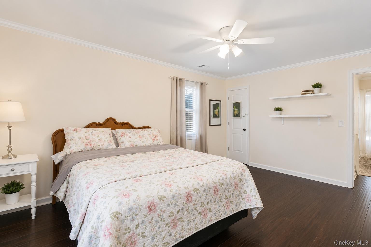 439 W Olive Street Property Photo 15