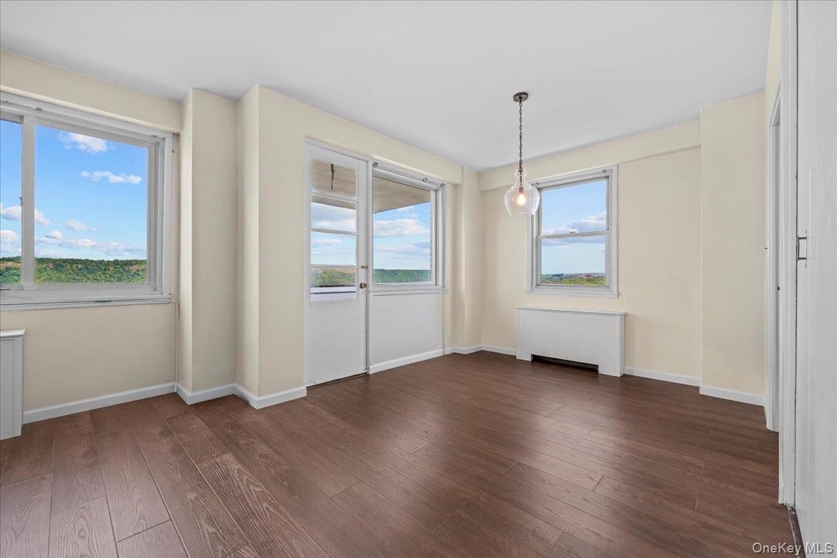 2621 Palisade Avenue 12c Property Photo 6