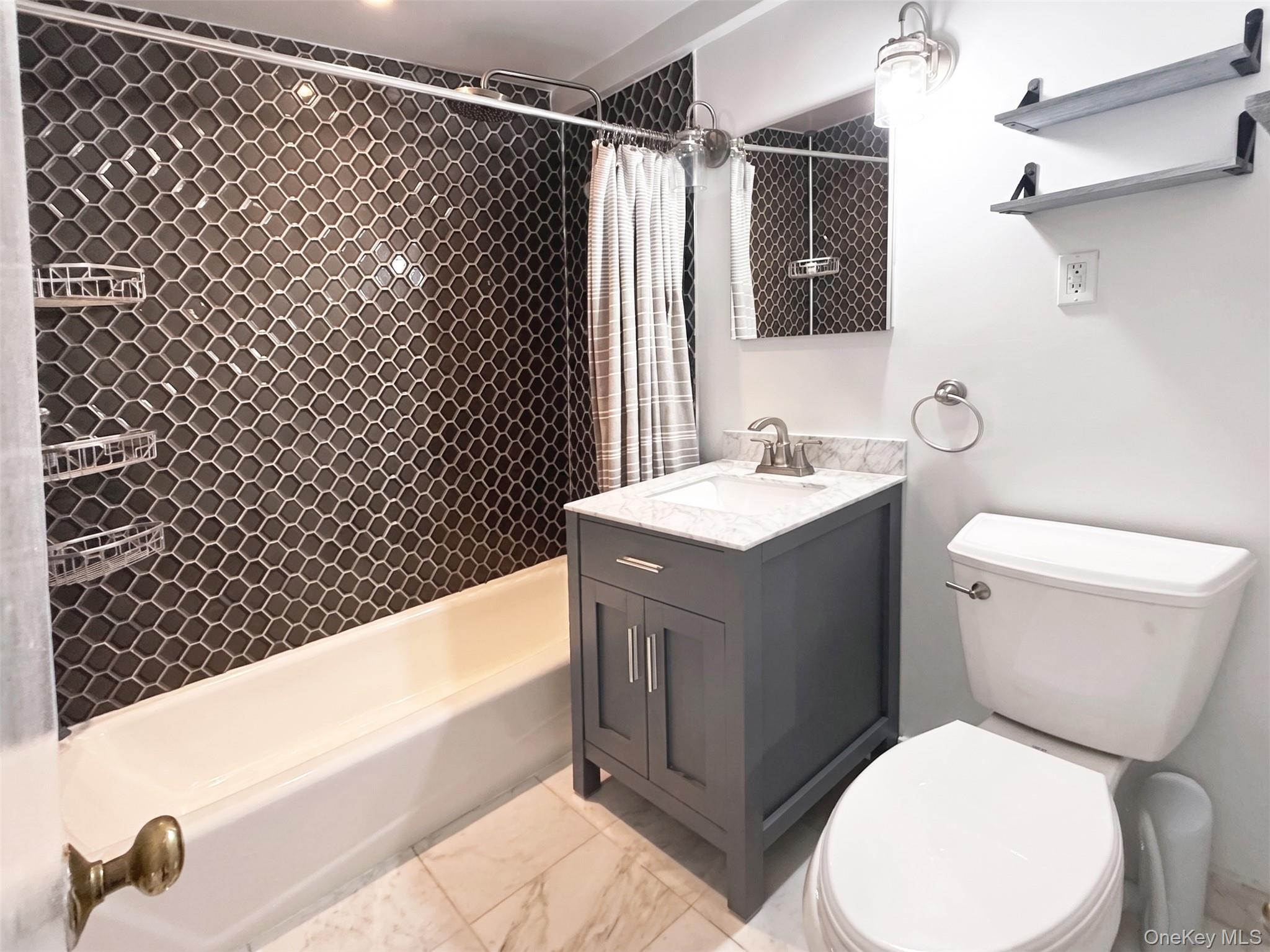 33 Barker Avenue 3f Property Photo 5