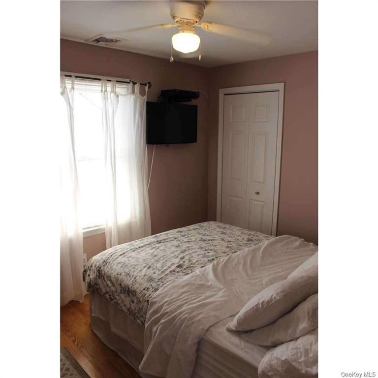 27 Vermont Street Property Photo 6