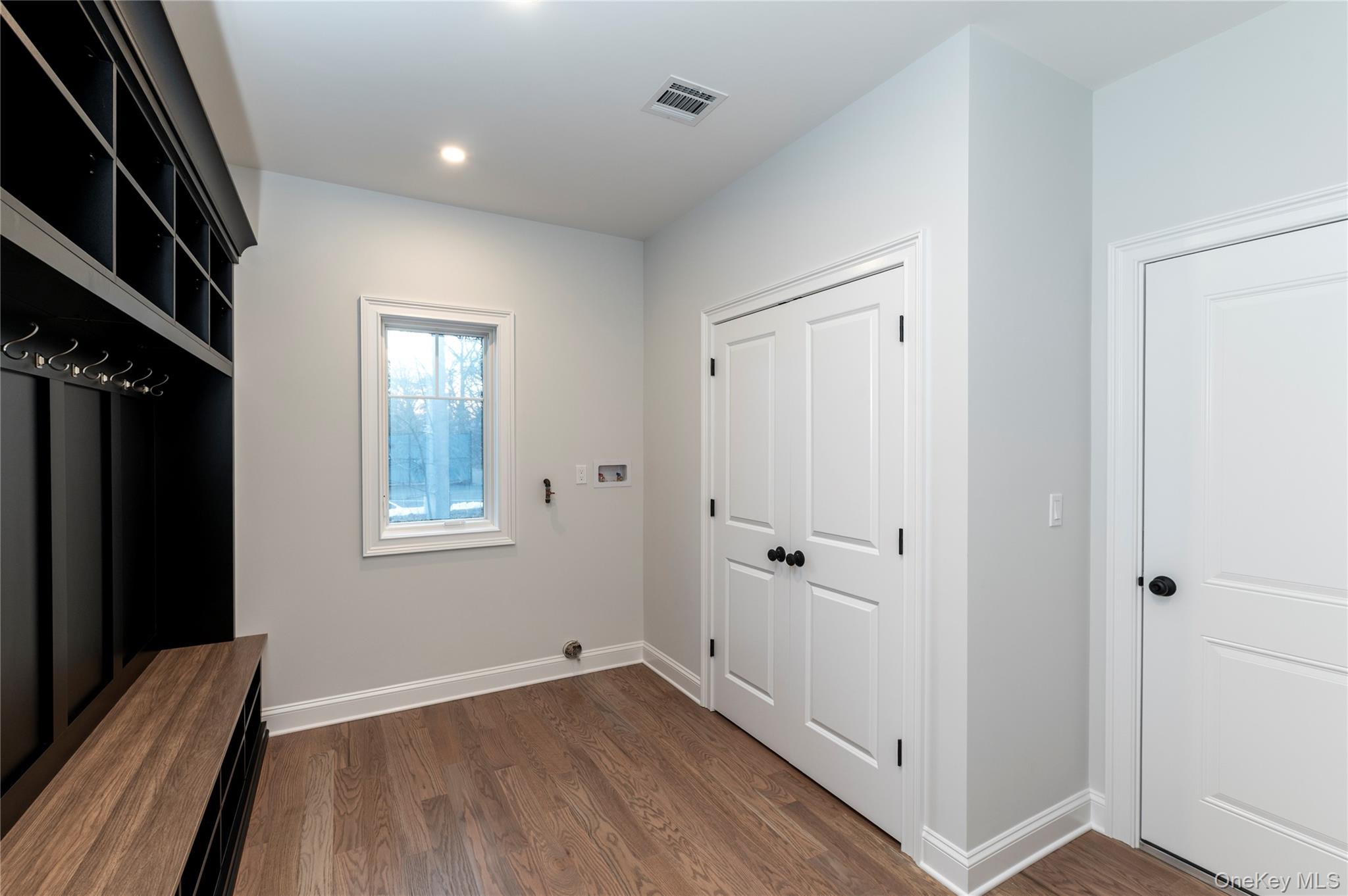 352 Holt Drive Property Photo 21