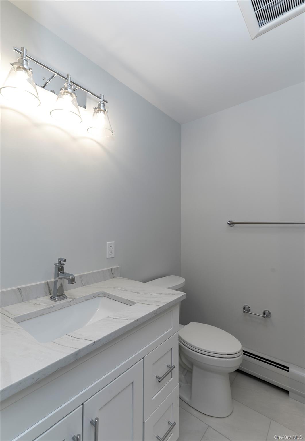 352 Holt Drive Property Photo 24