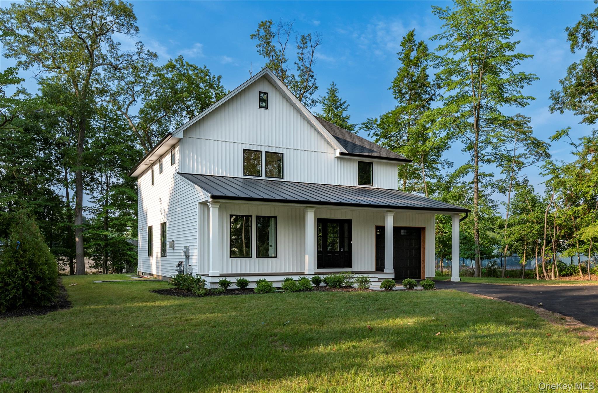 352 Holt Drive Property Photo 30