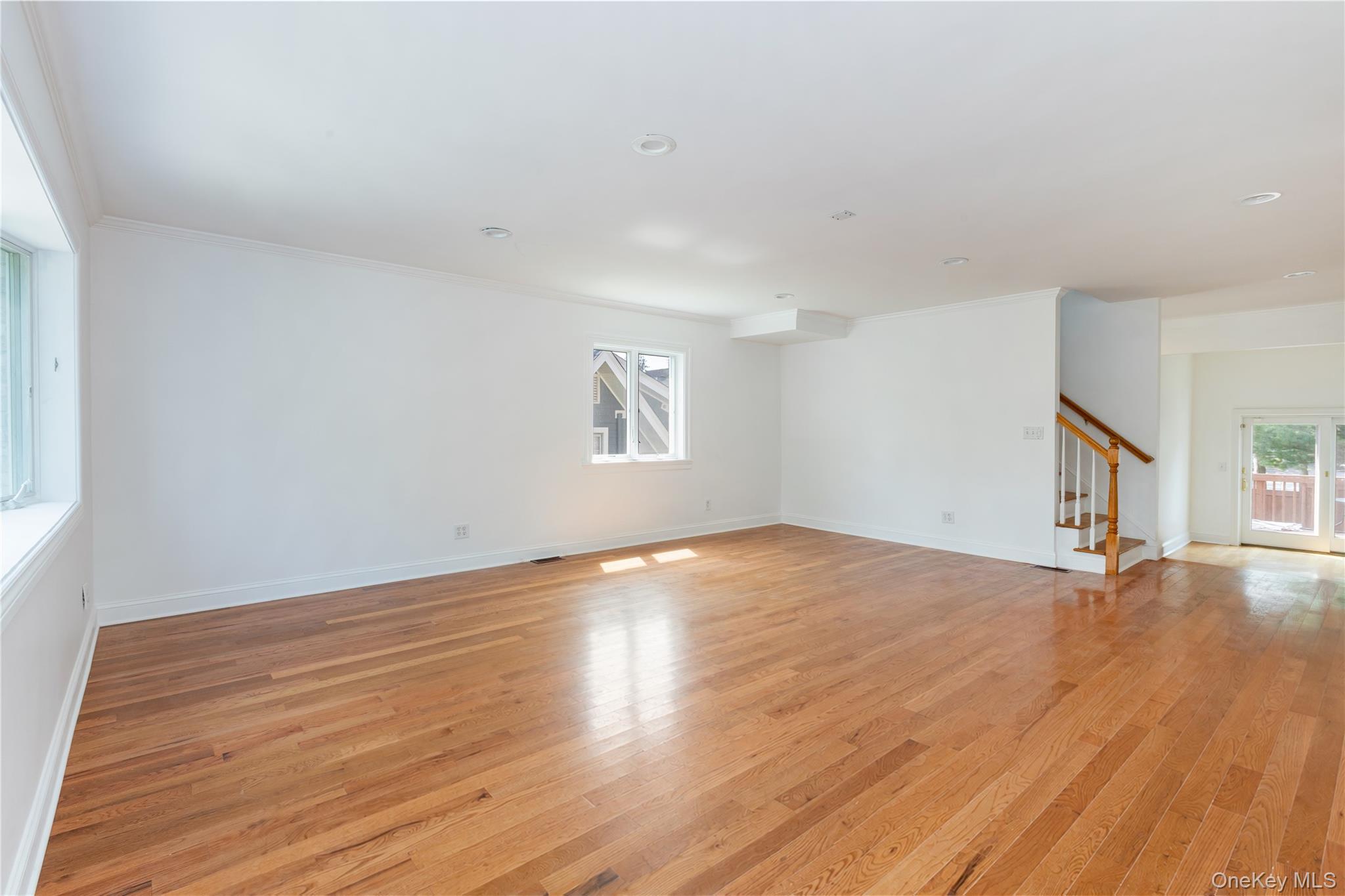 5637 Delafield Avenue Property Photo 5