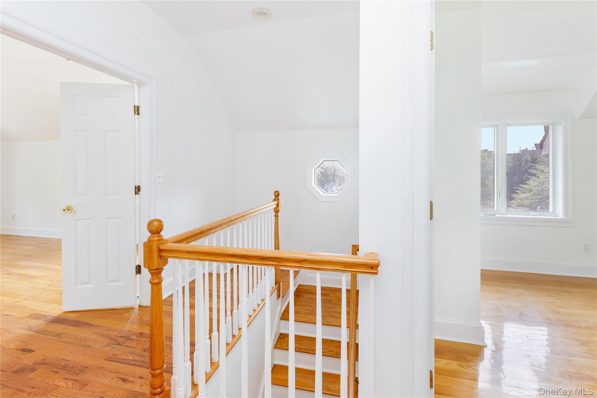 5637 Delafield Avenue Property Photo 11