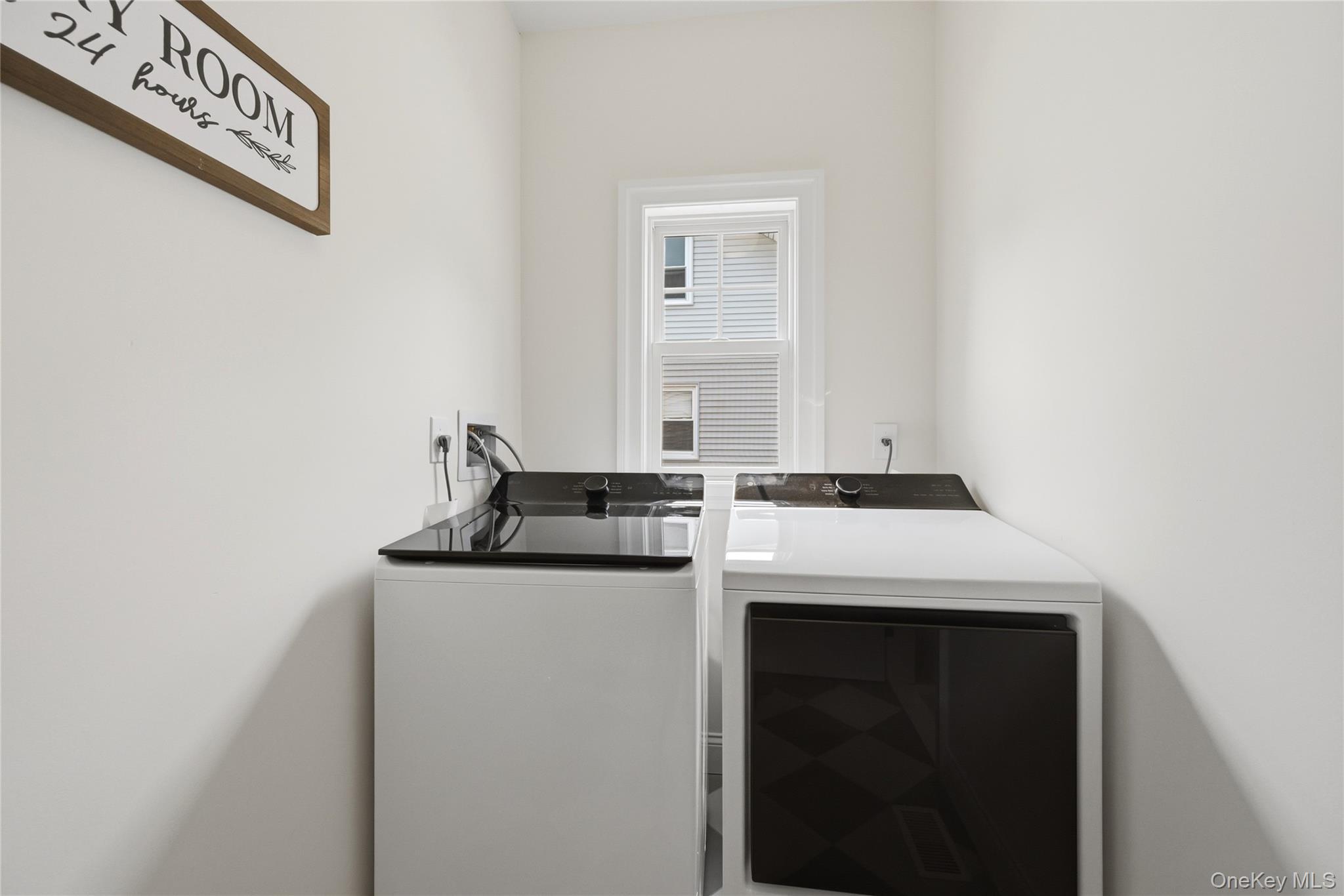 47 Central Parkway Property Photo 24