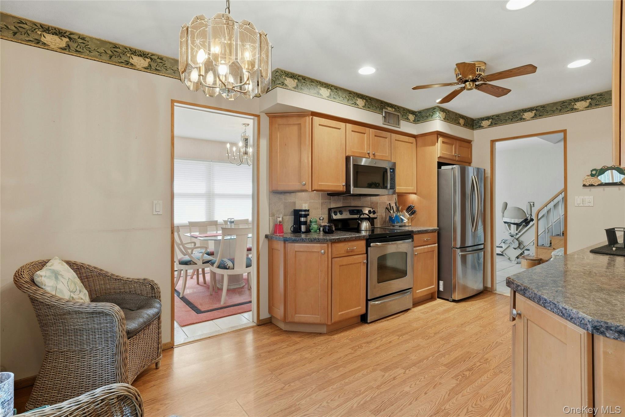 12 Kenny Street Property Photo 10