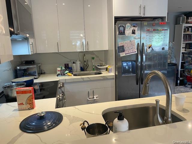 655 Chestnut Street 2nd Fl Property Photo 8