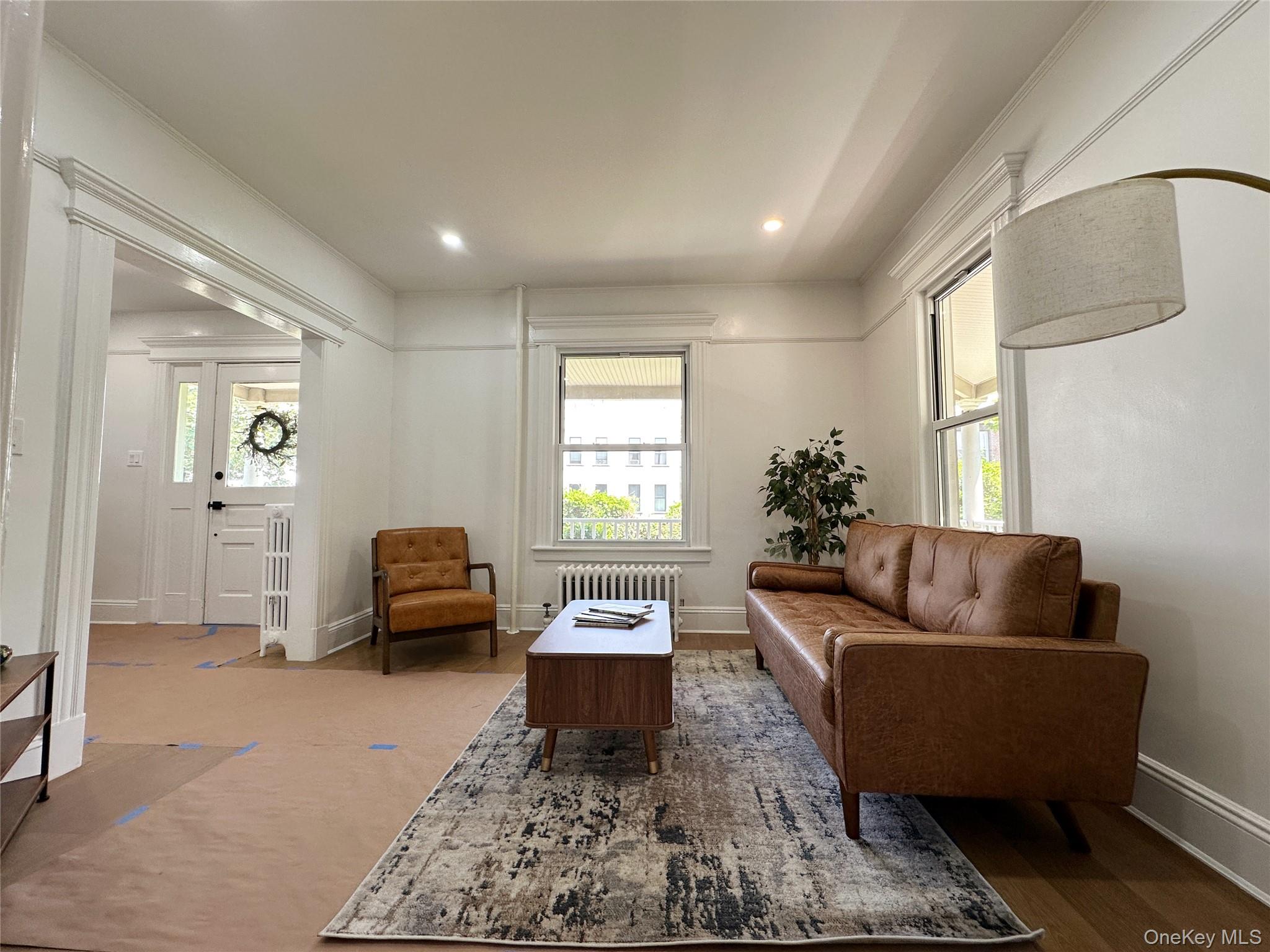 108 N Forest Avenue Property Photo 8