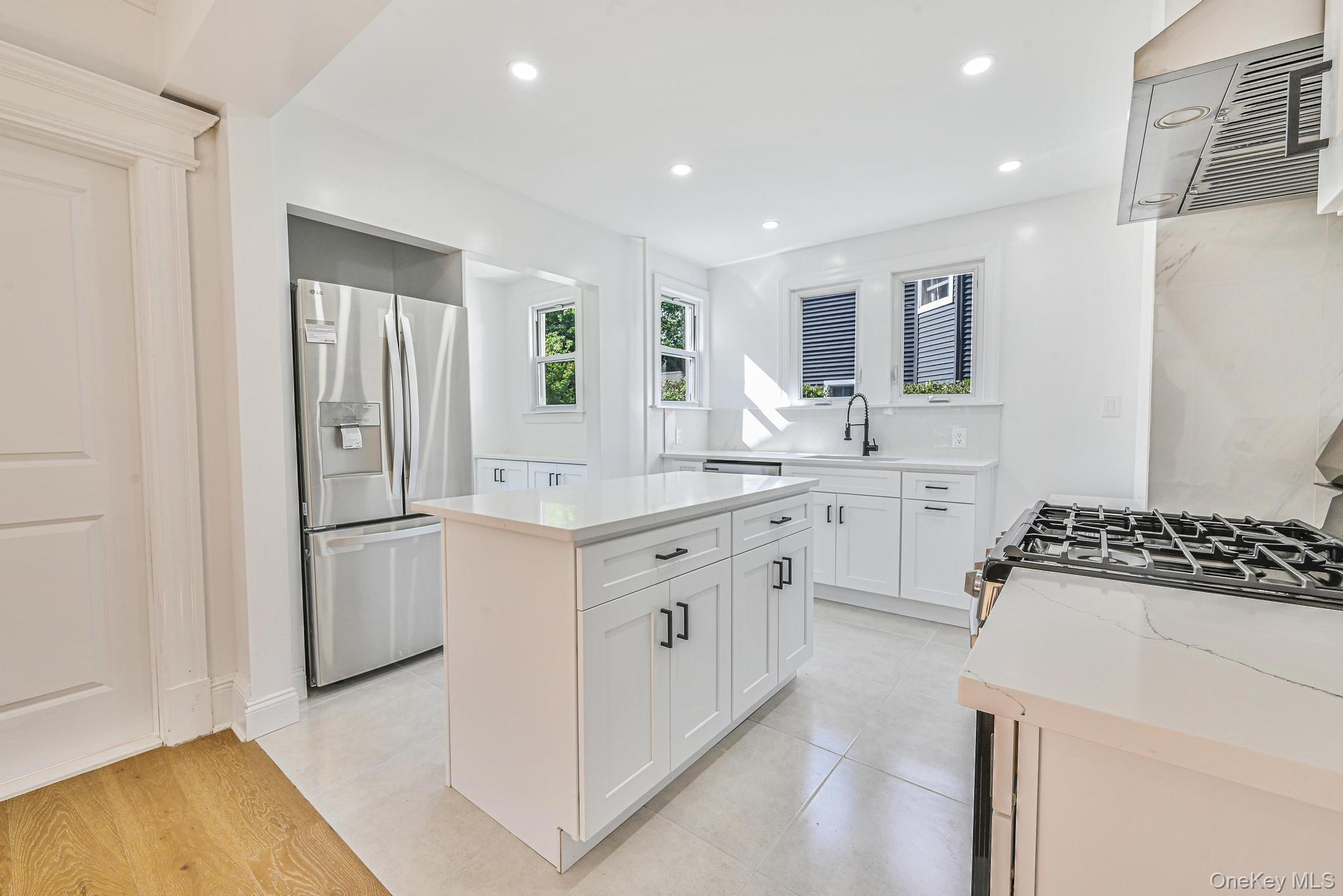 108 N Forest Avenue Property Photo 12