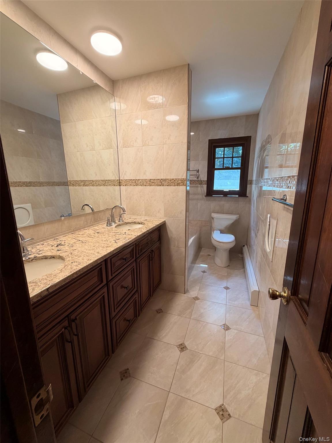 251 Kings Highway Property Photo 11