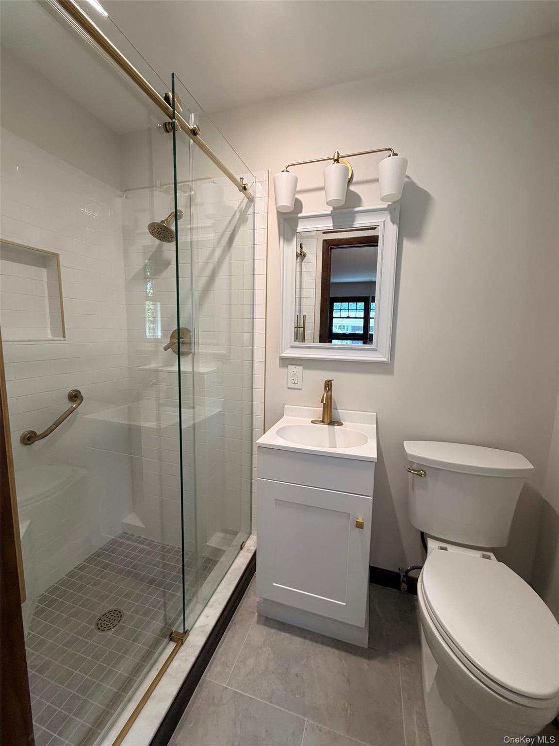 251 Kings Highway Property Photo 13