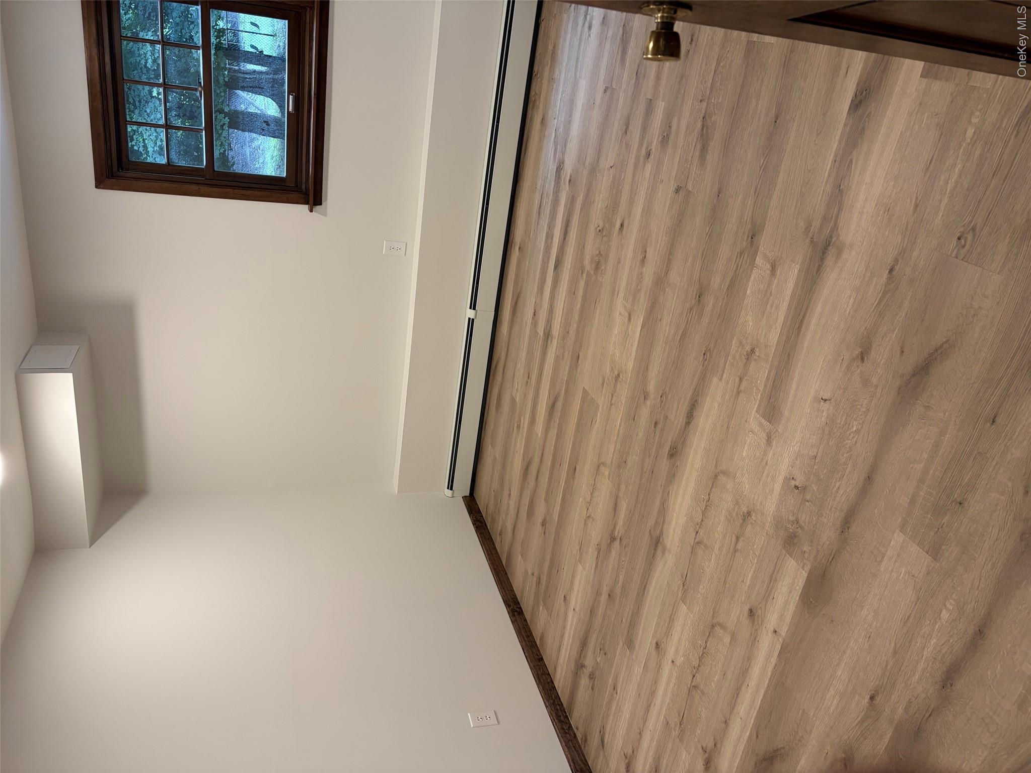 251 Kings Highway Property Photo 24