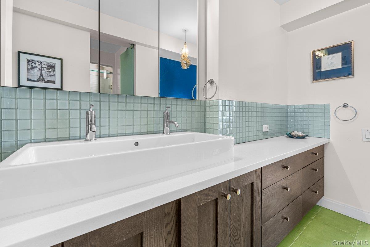 2575 Palisade Avenue 12ab Property Photo 21