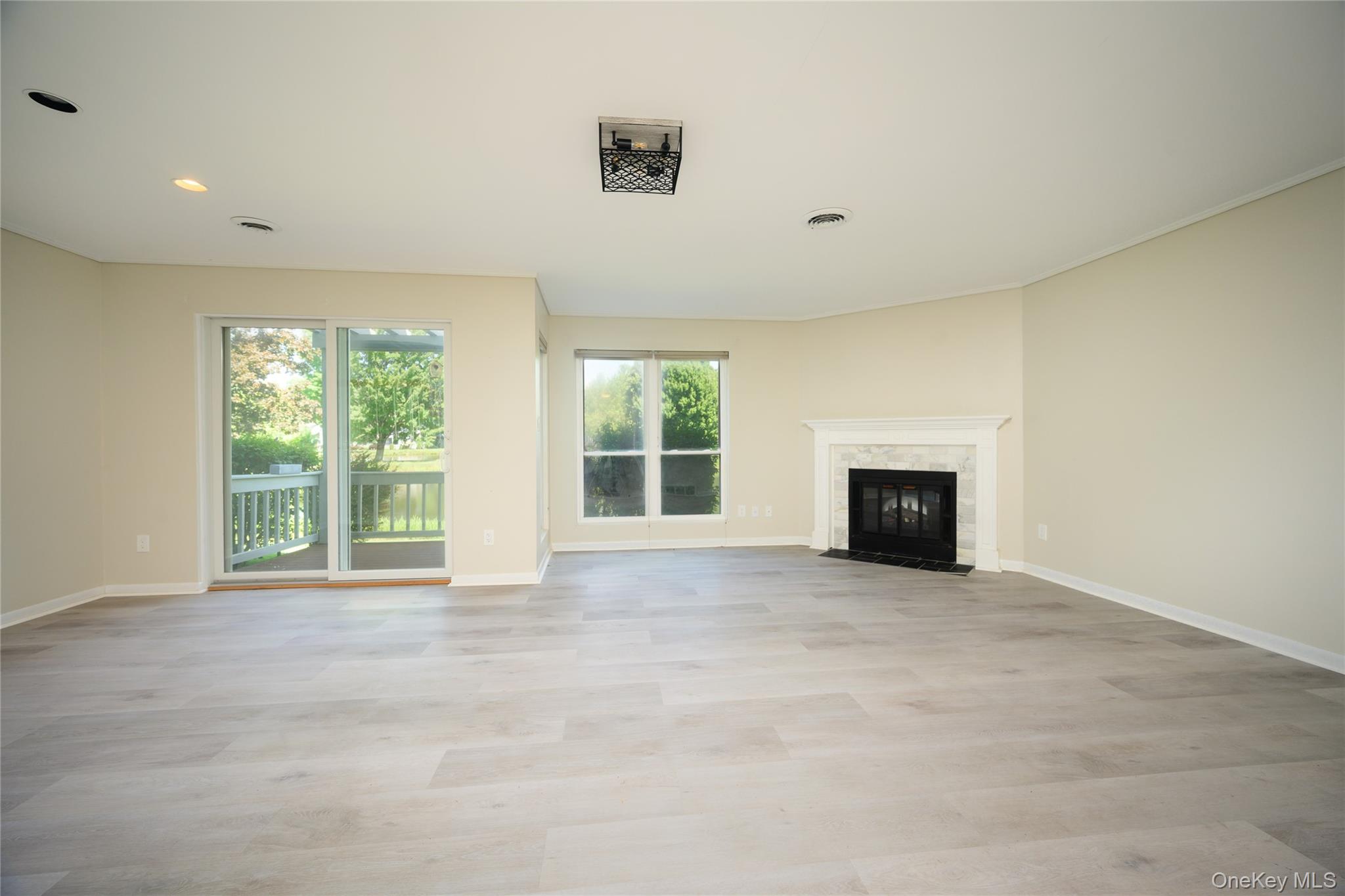 21 Pond Drive Property Photo 7