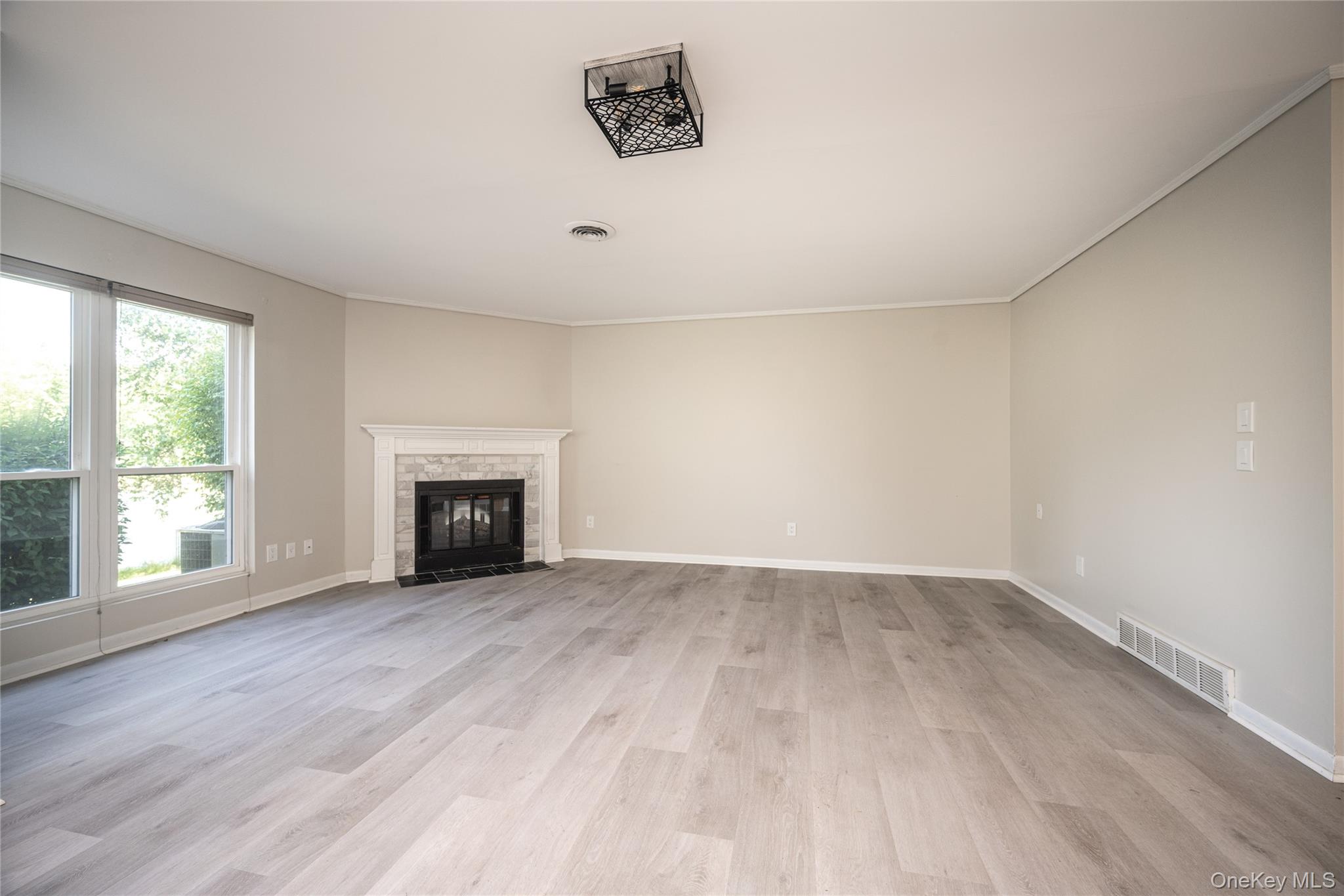 21 Pond Drive Property Photo 8