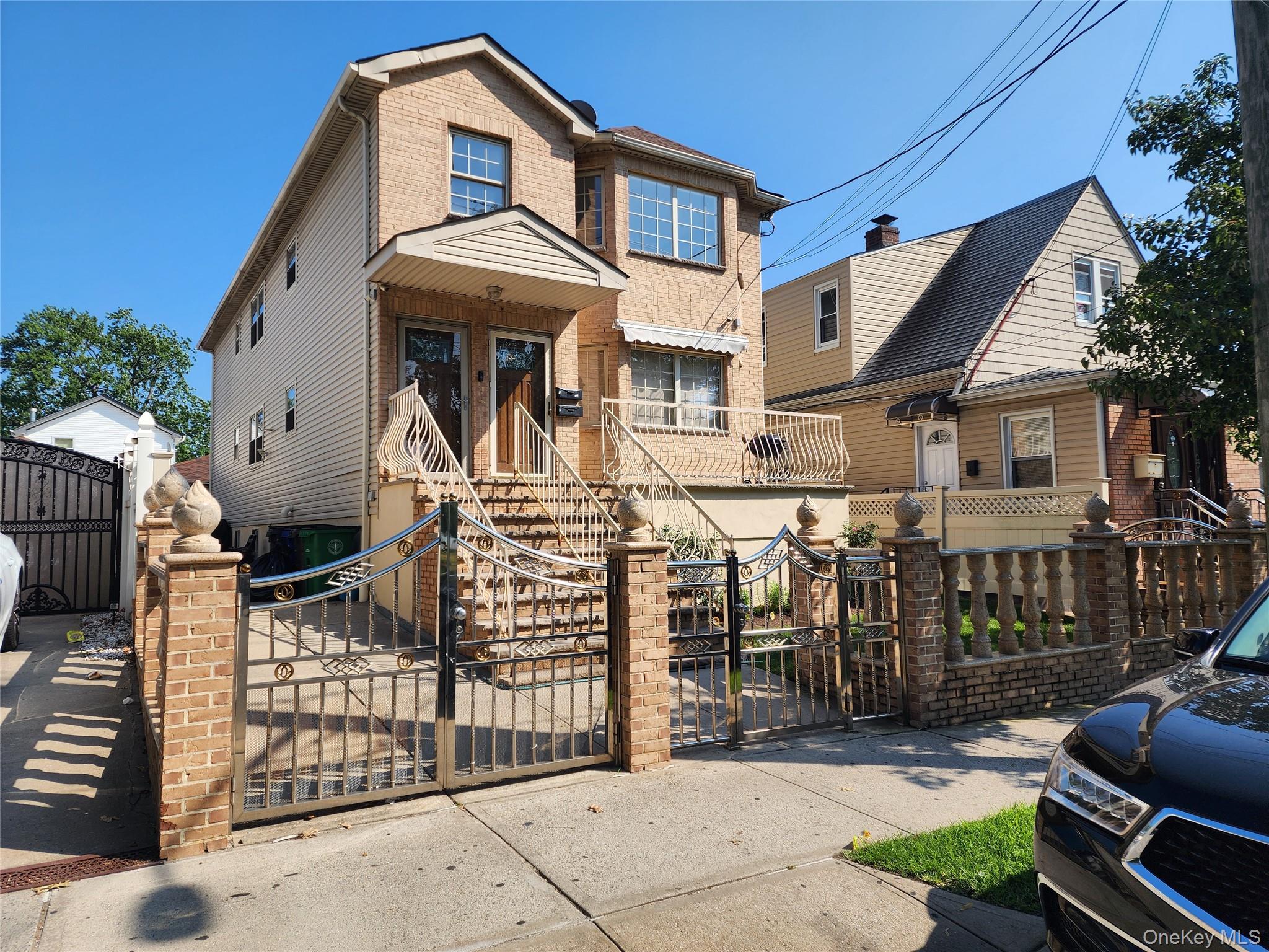 15714 Baisley Boulevard Property Photo 2