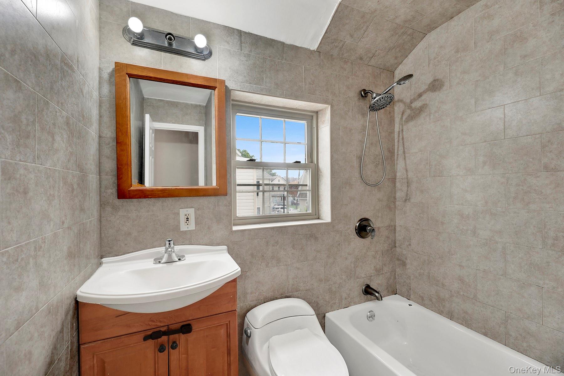 15714 Baisley Boulevard Property Photo 22