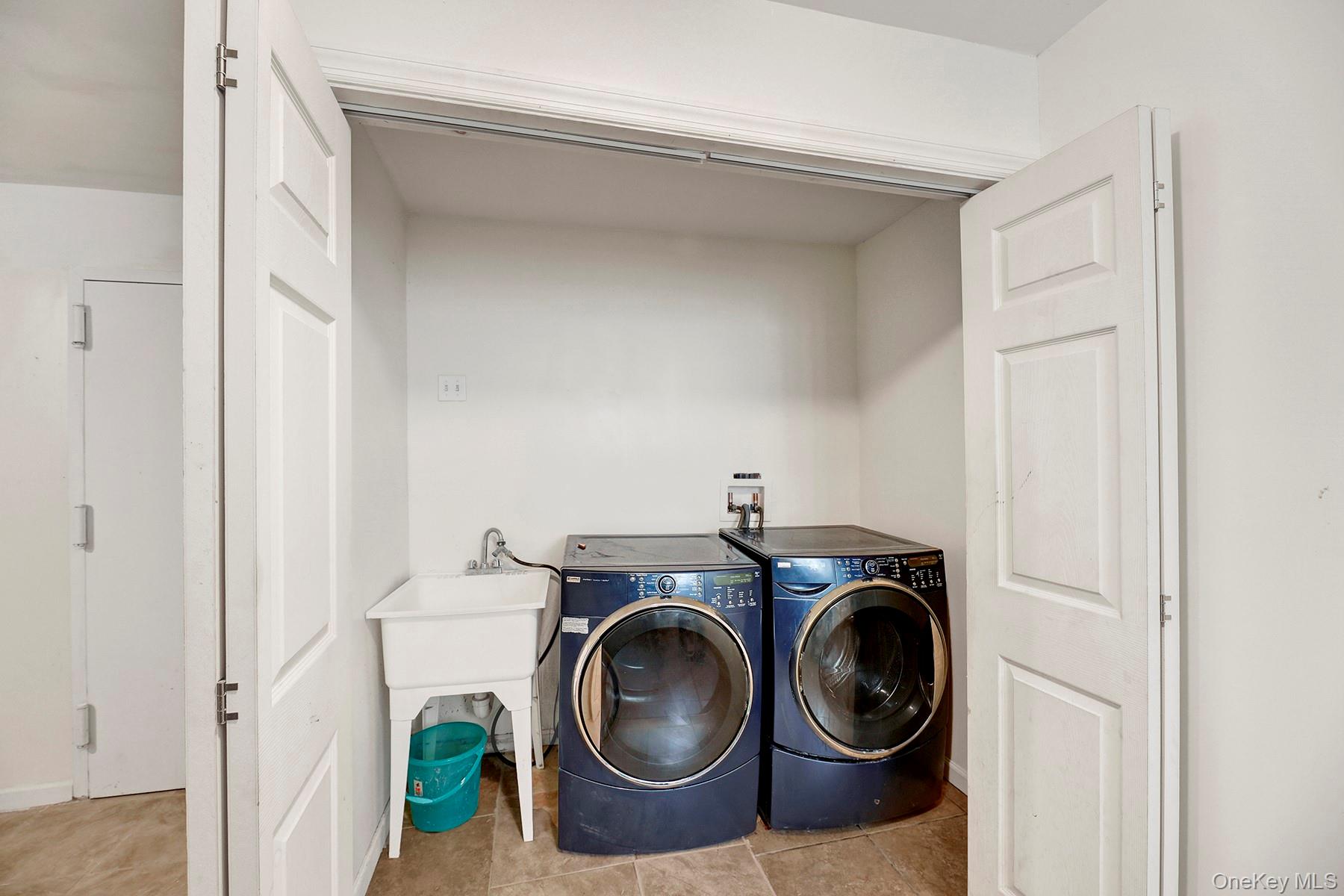 15714 Baisley Boulevard Property Photo 33