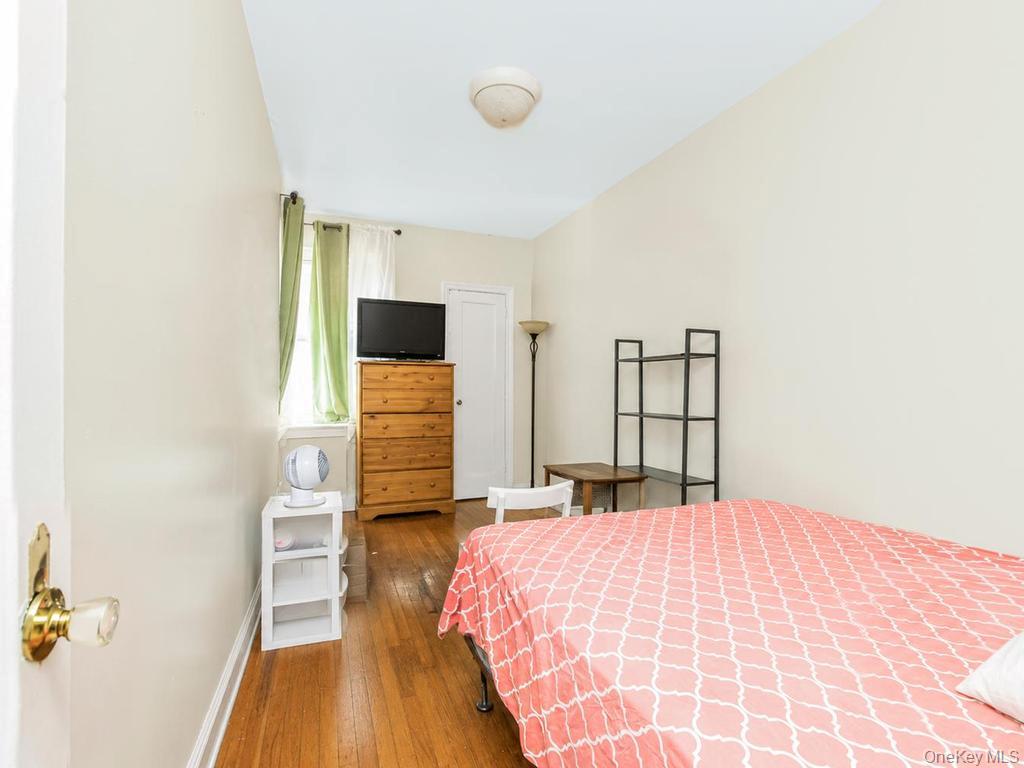 2166 Bronx Park 6d Property Photo 7