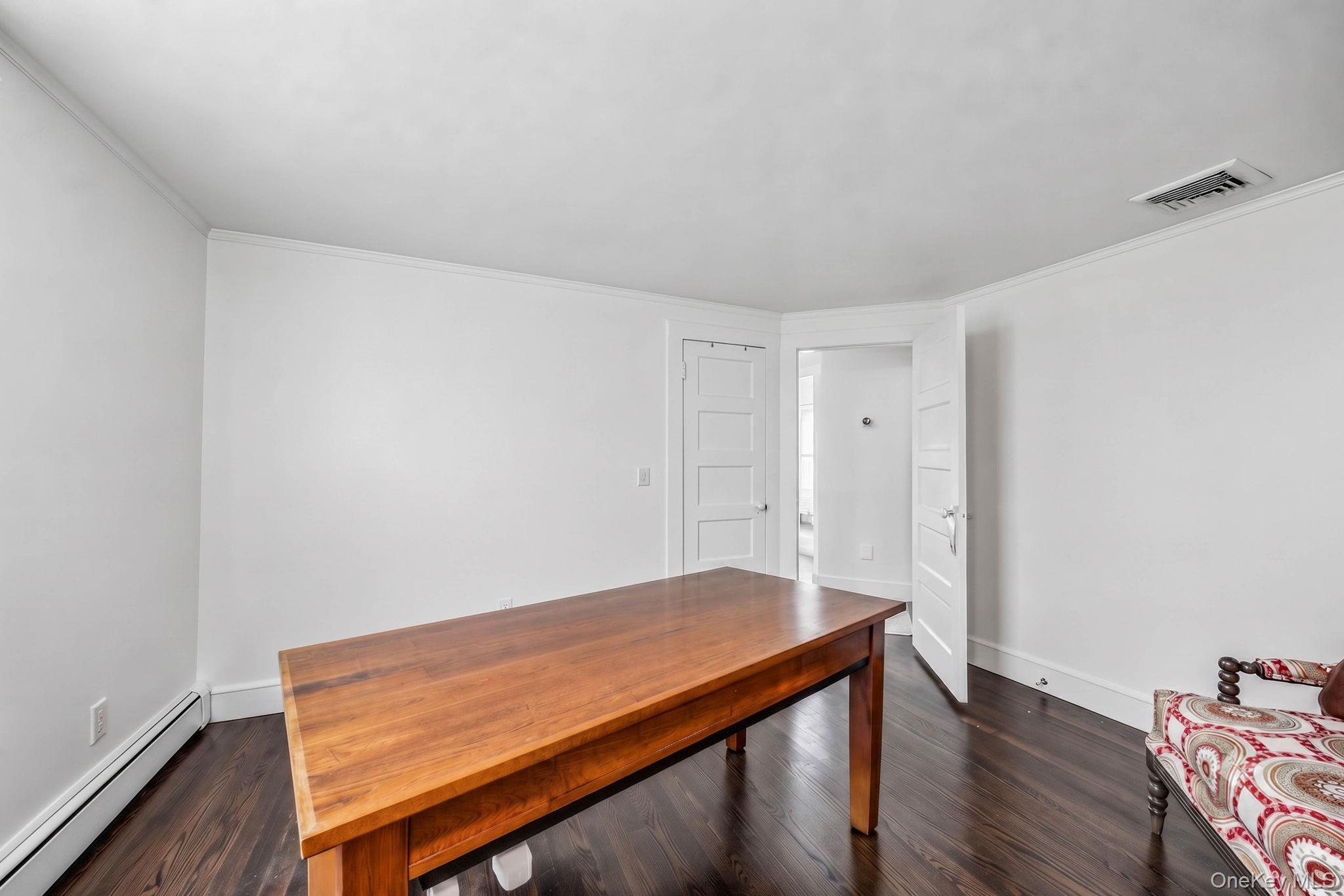 312 Riverside Drive Property Photo 27