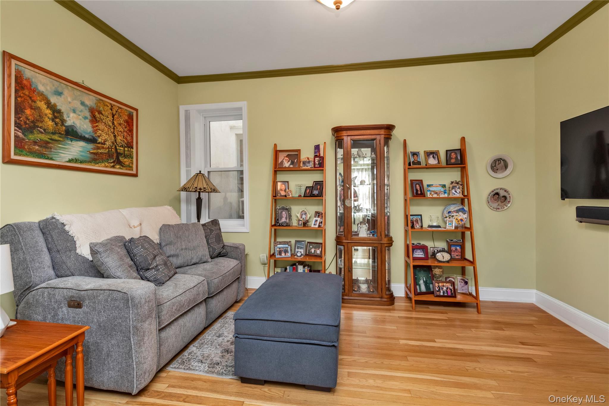 71-27 68th Street Property Photo 5