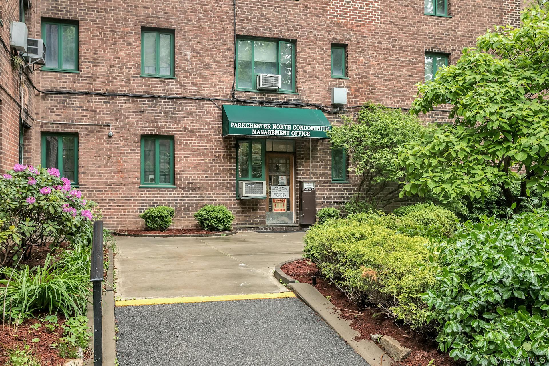 1579 Metropolitan Avenue 3b Property Photo 7
