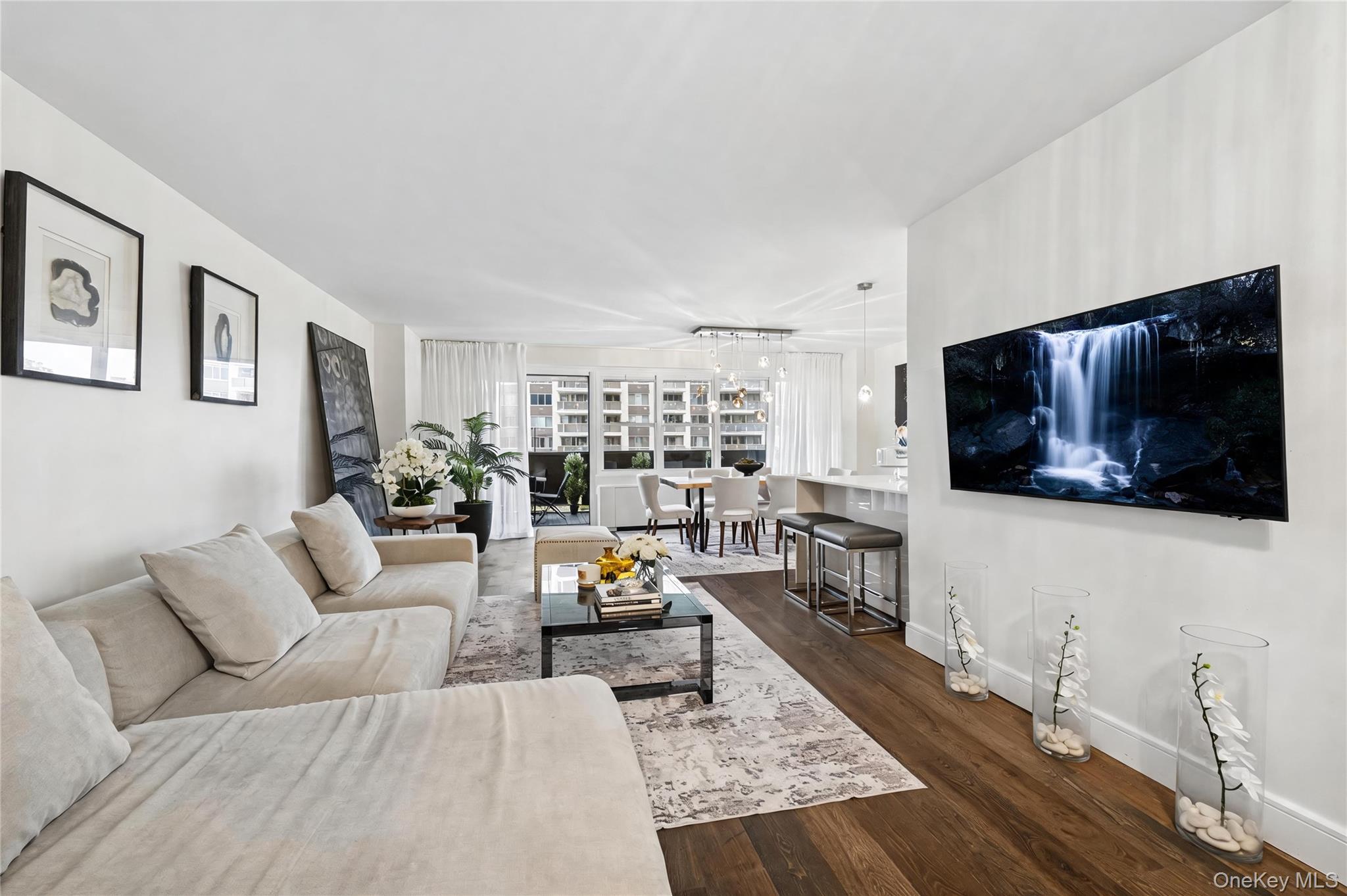 1805 215th Street 2g Property Photo 2