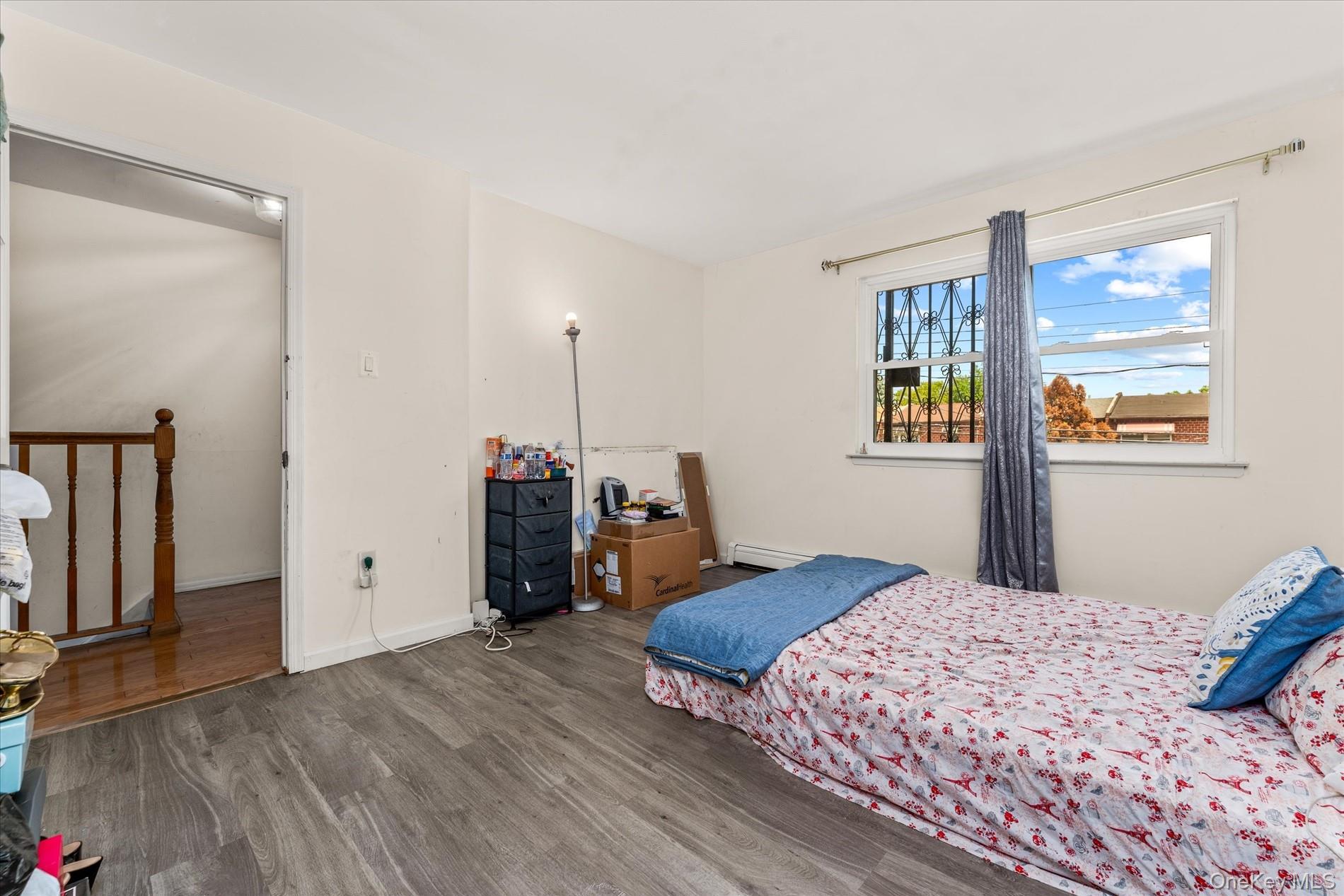 534 Warwick Street Property Photo 11