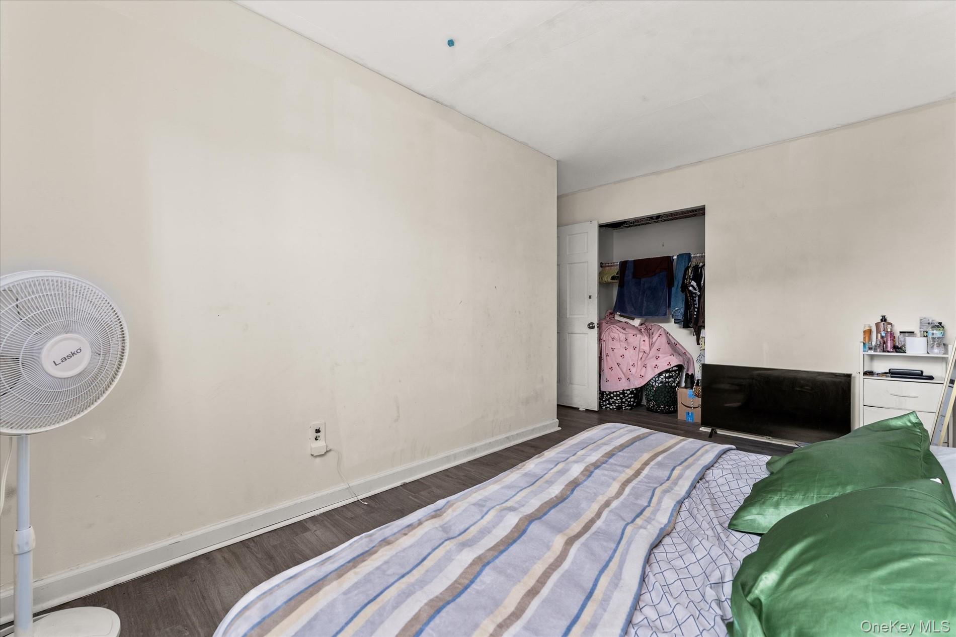 534 Warwick Street Property Photo 14