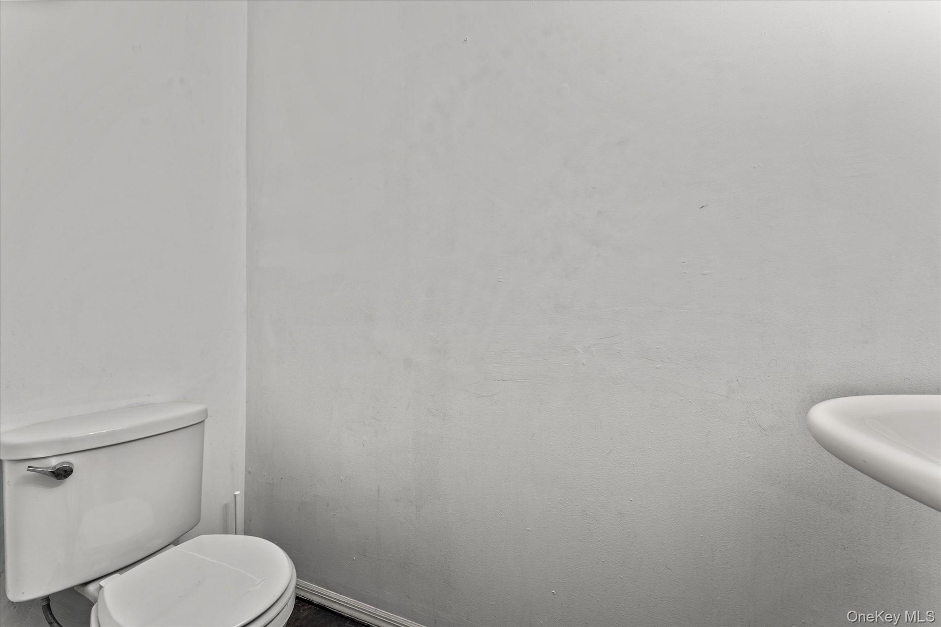 534 Warwick Street Property Photo 21