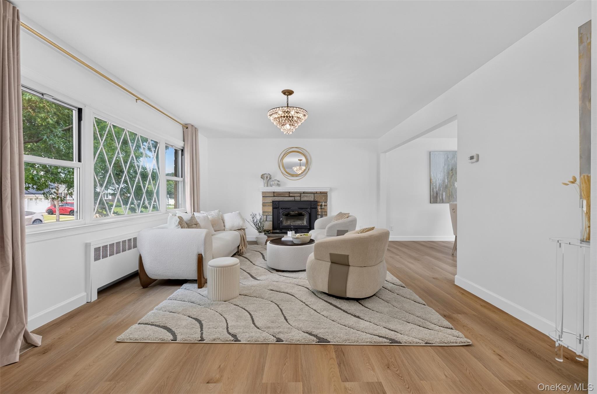 1822 Kent Street Property Photo 3