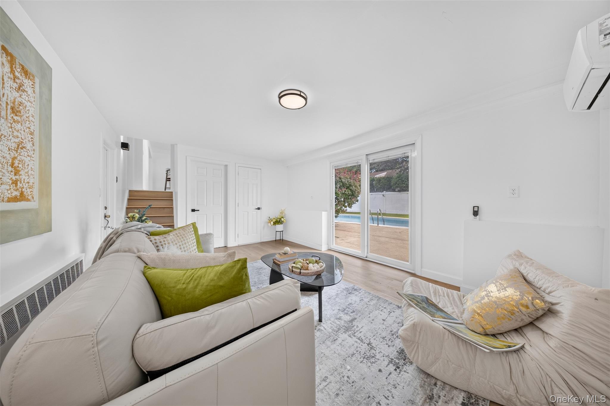 1822 Kent Street Property Photo 5