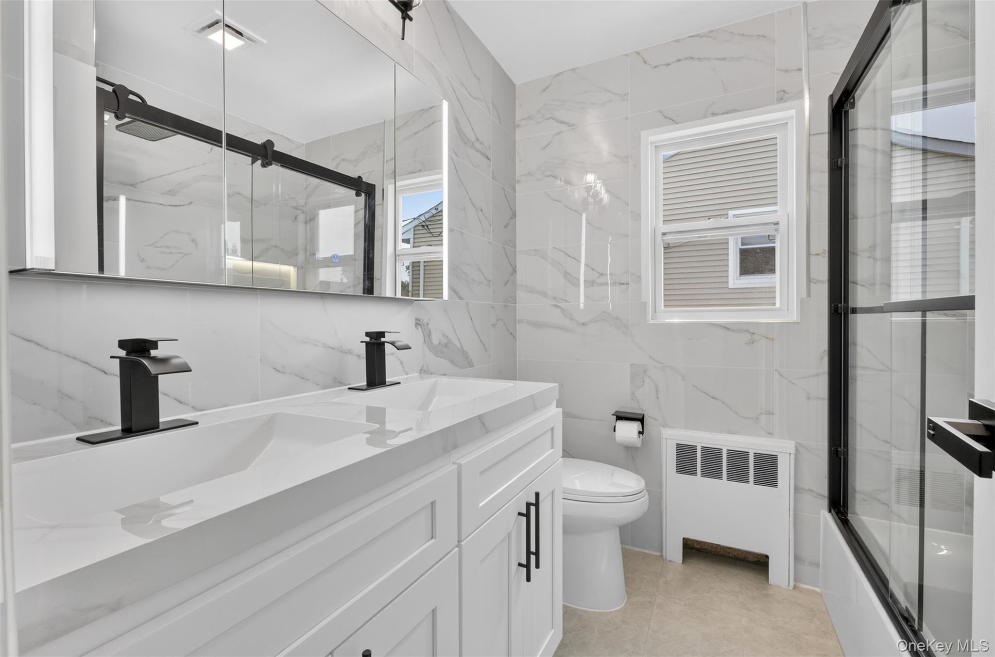 1822 Kent Street Property Photo 9