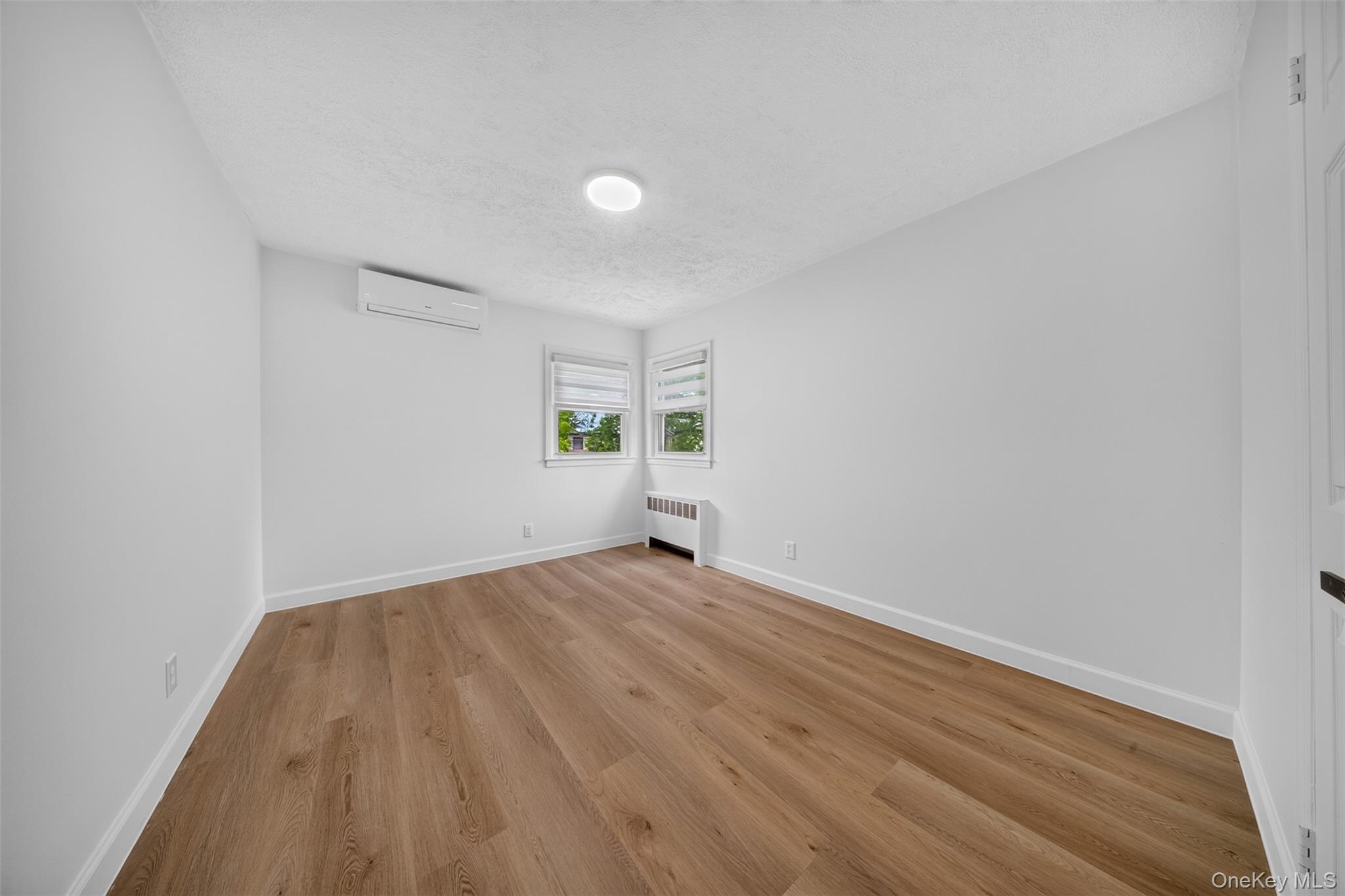 1822 Kent Street Property Photo 11