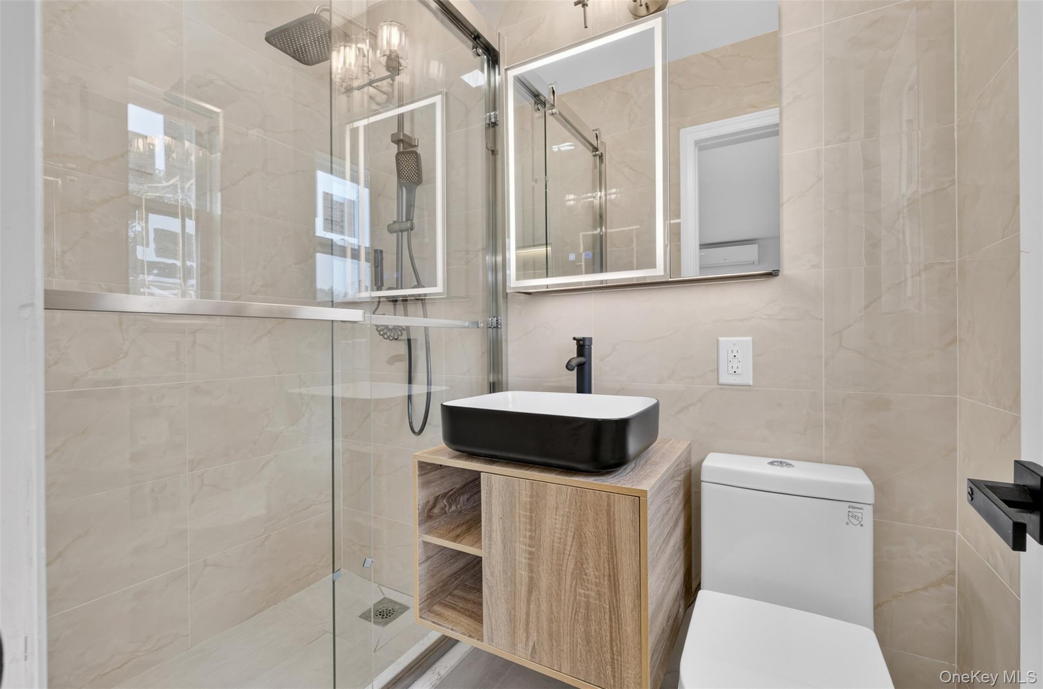 1822 Kent Street Property Photo 14