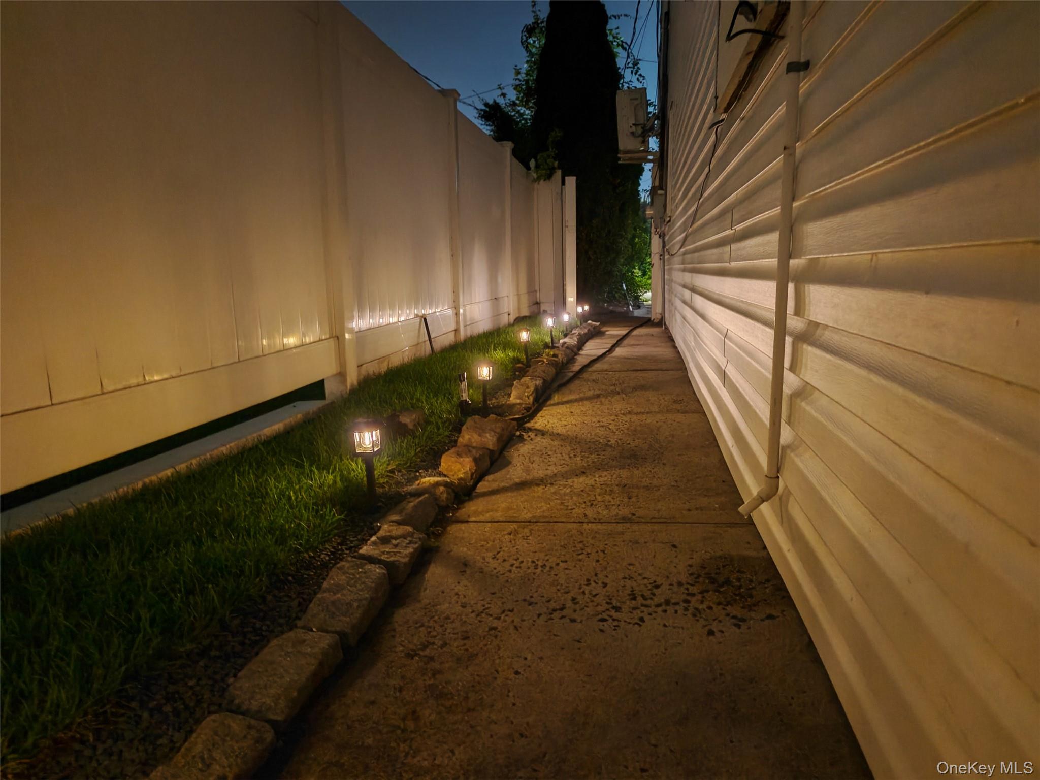 1822 Kent Street Property Photo 34