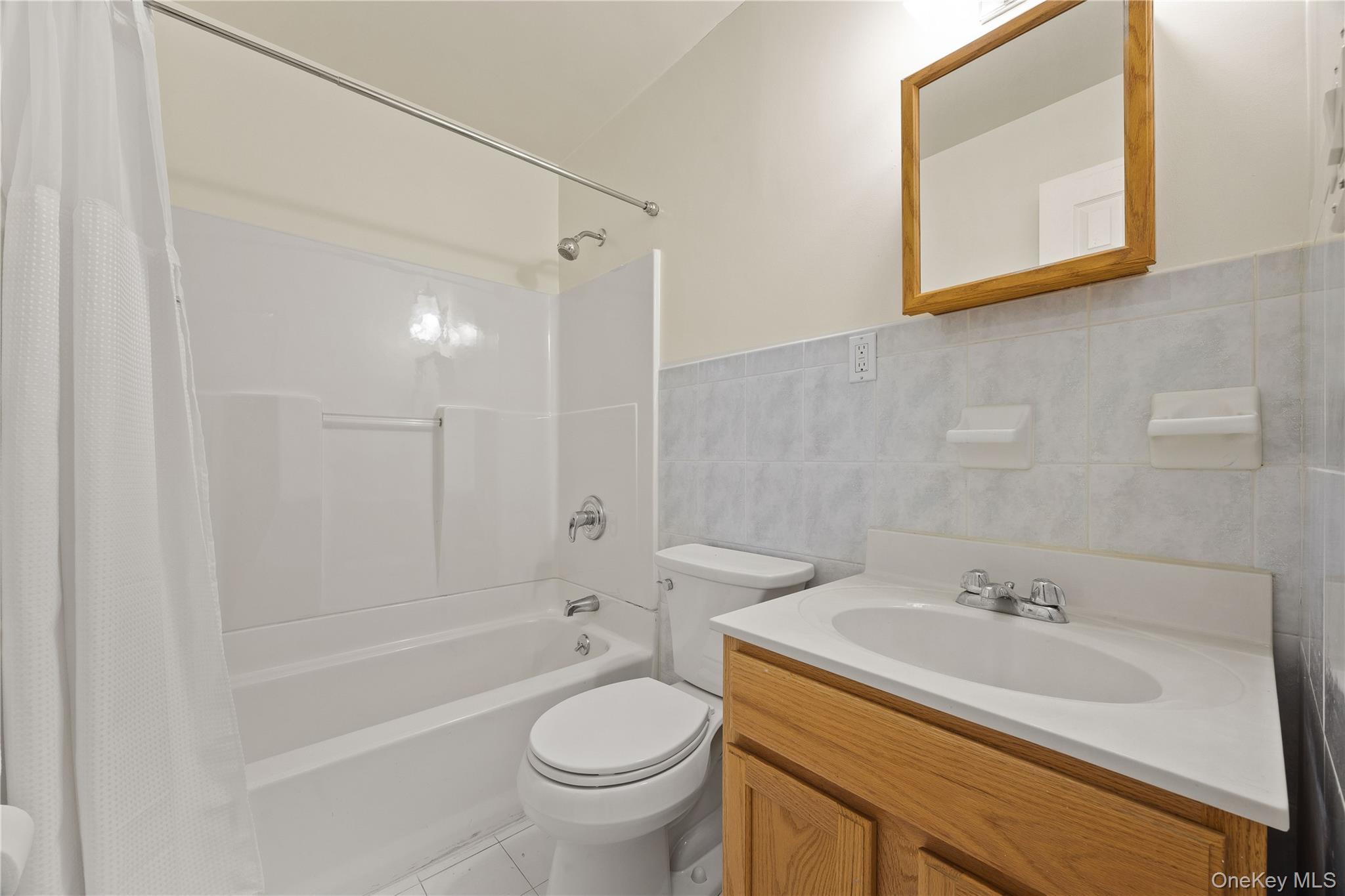 10 Pennyfield Avenue 5c Property Photo 13