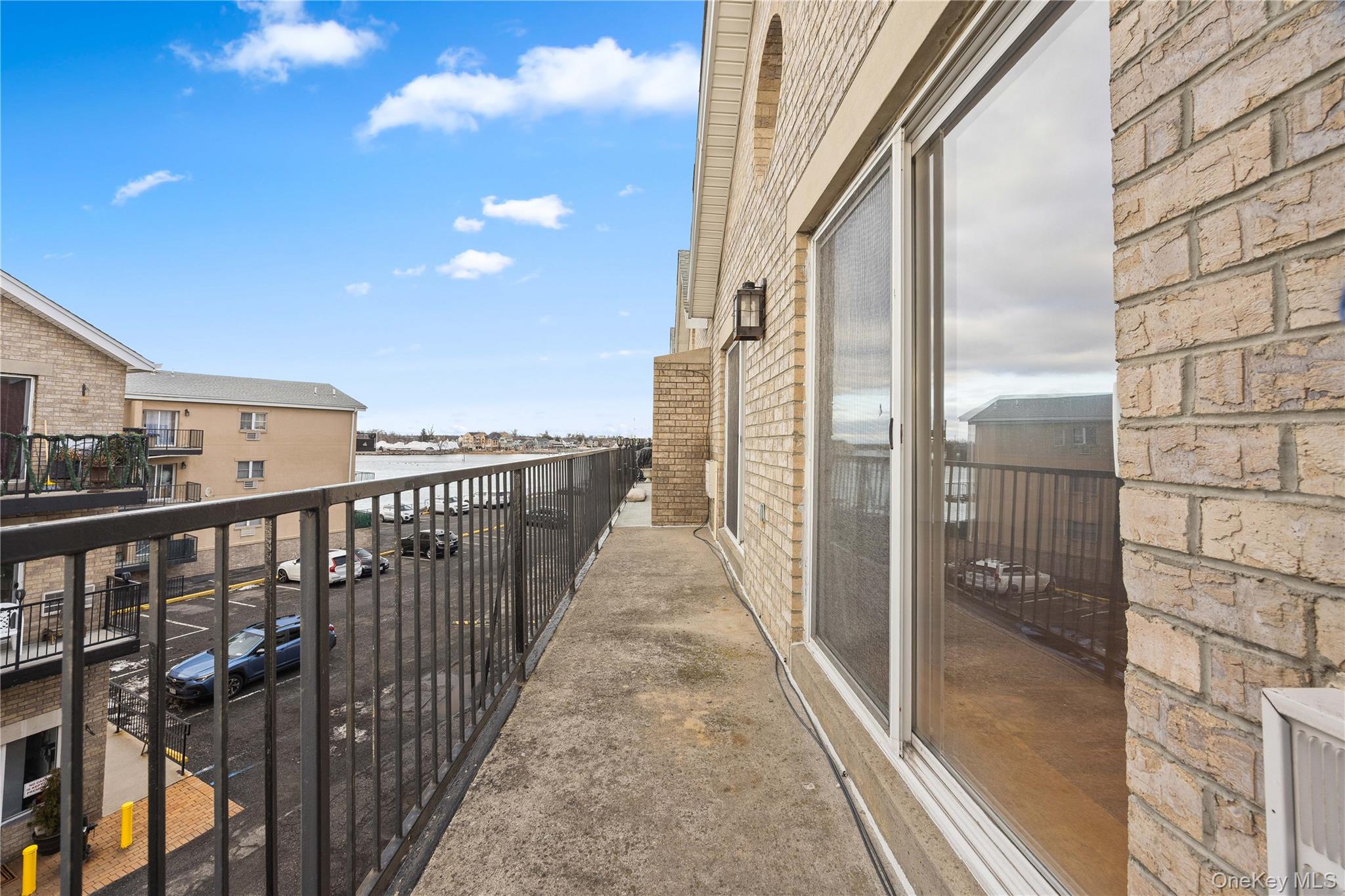 10 Pennyfield Avenue 5c Property Photo 21