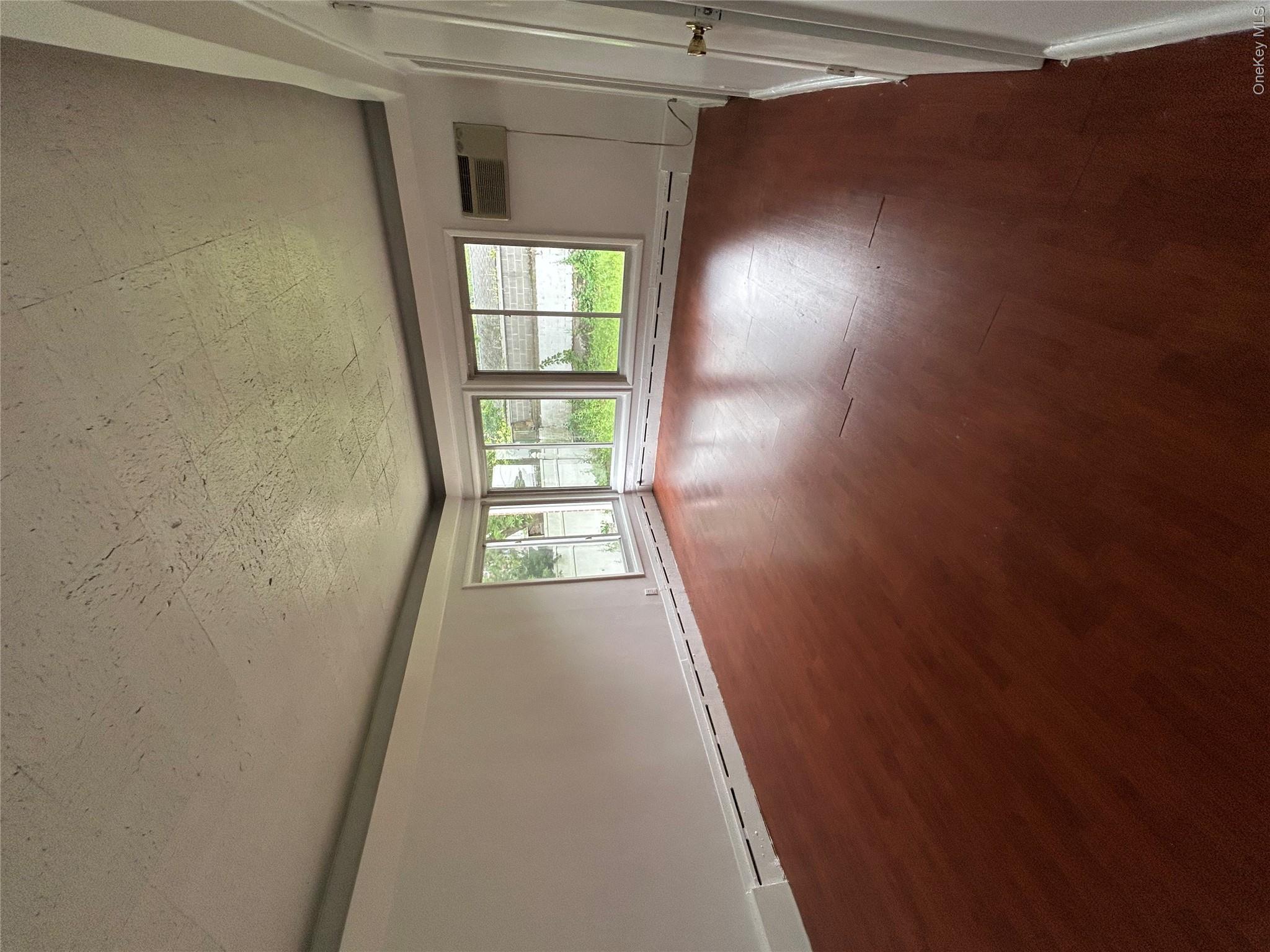 141 Sterling Avenue Property Photo 4