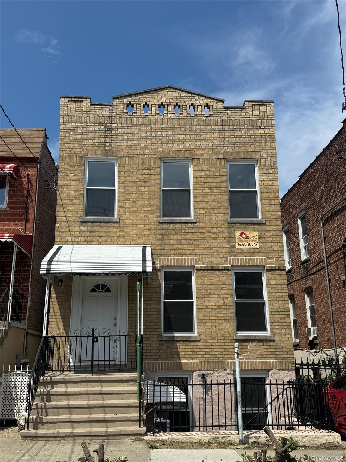 3041 Paulding Avenue Property Photo 1