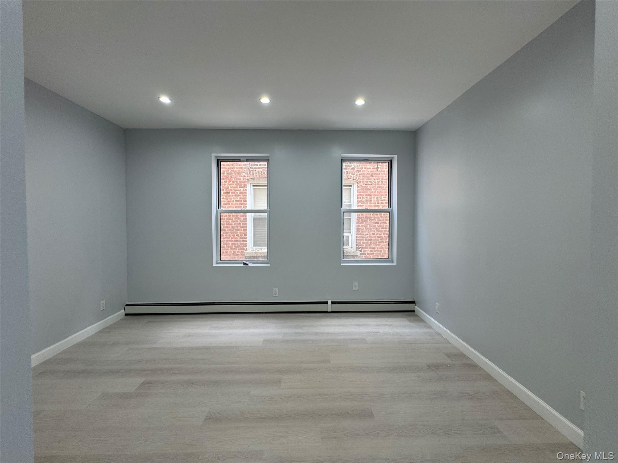 3041 Paulding Avenue Property Photo 20