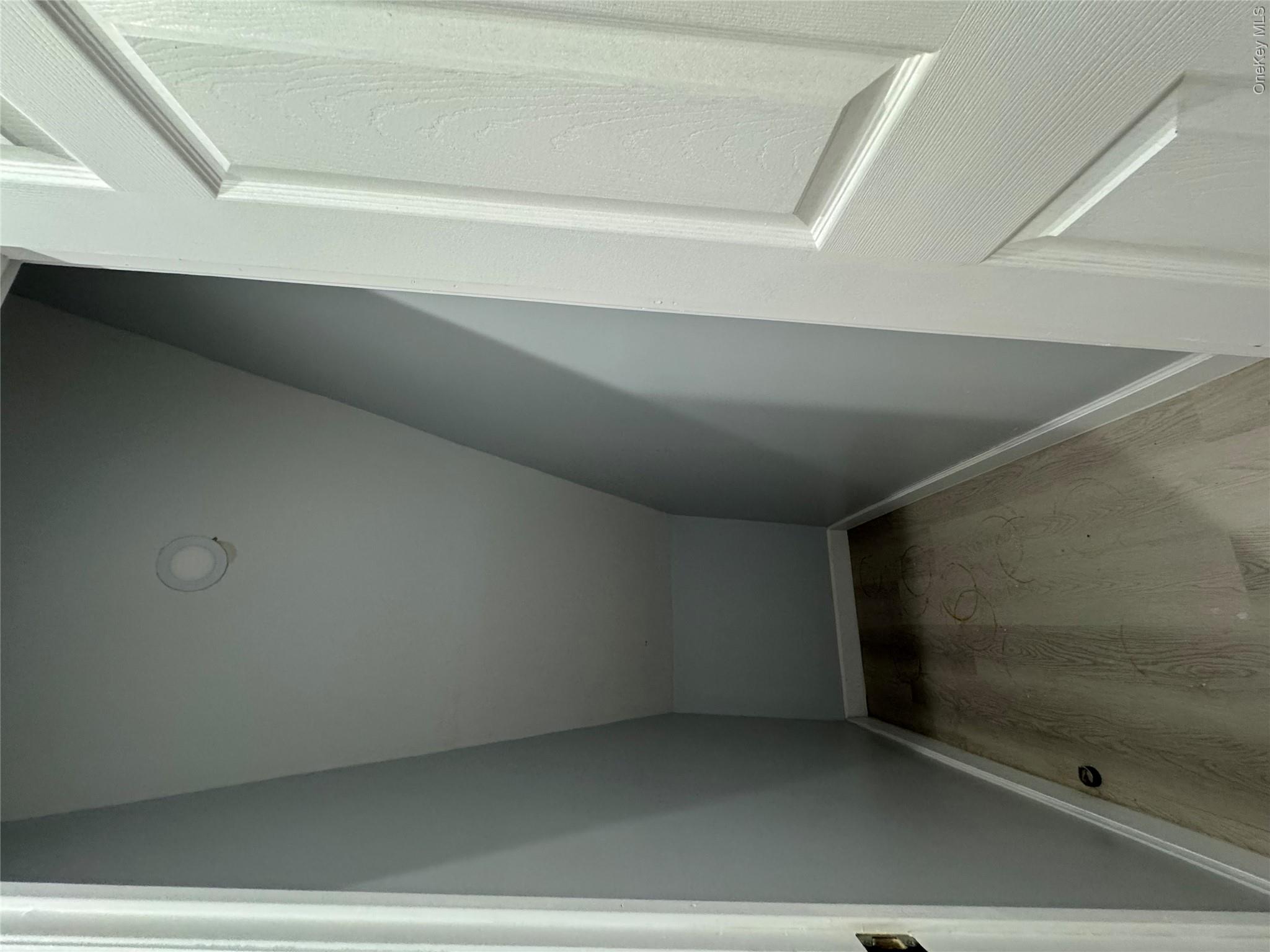 3041 Paulding Avenue Property Photo 27